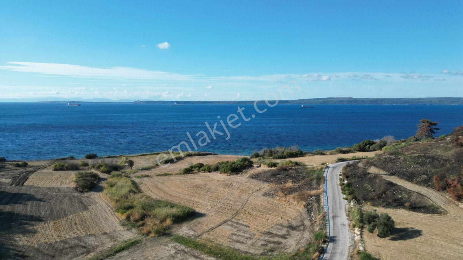 Çanakkale Merkezde Müstakil Tapulu Denizin Dibinde Satılık Arsa - Görsel 2