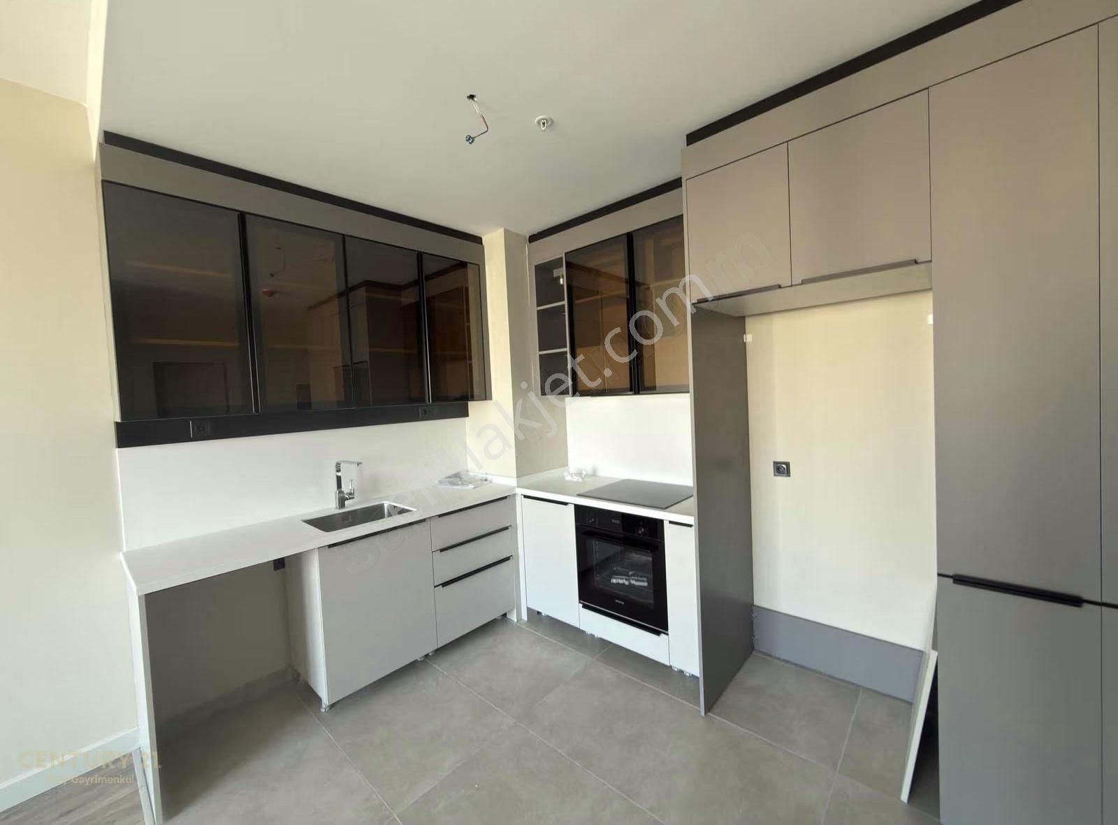 Bordo Yaşamda Oturuma Hazır Dair - Görsel 11