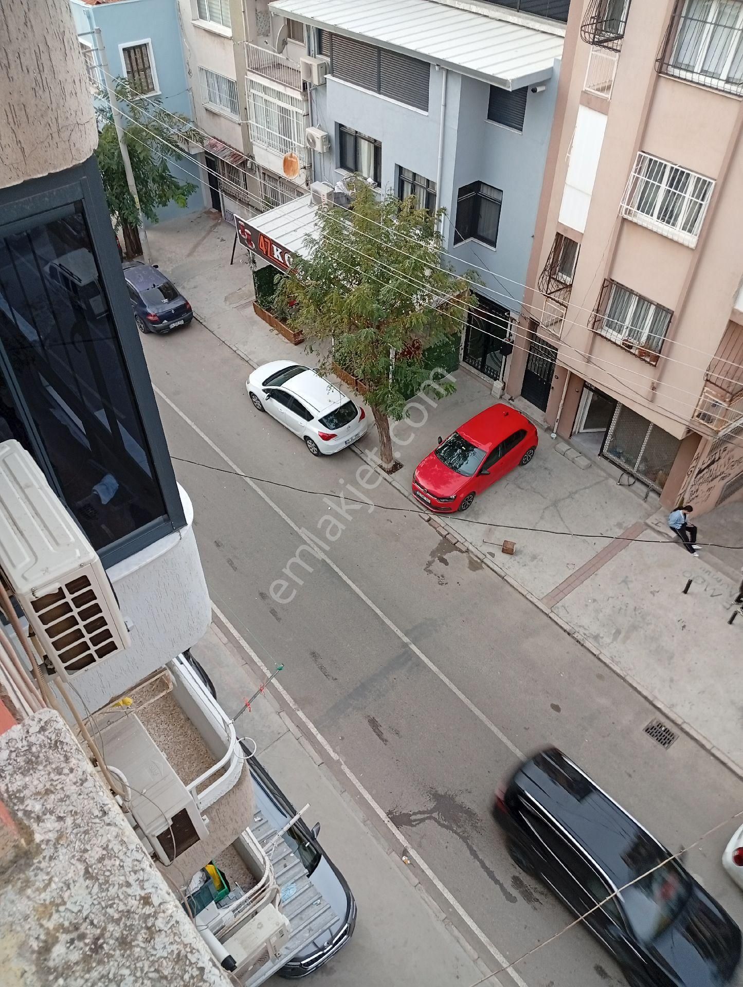 Eşrefpaşa Yapıcıoğlu Deniz Manzaralı 2+1 - Görsel 12