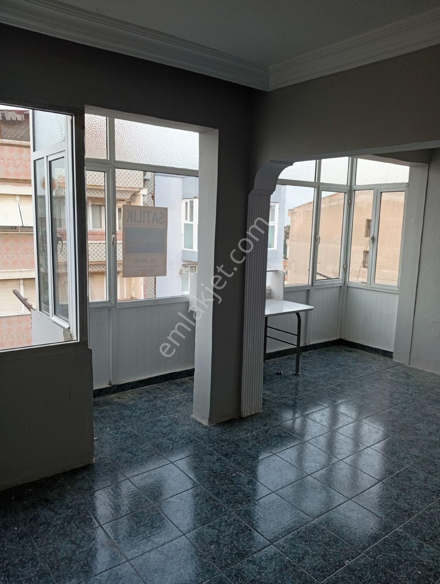 Eşrefpaşa Yapıcıoğlu Deniz Manzaralı 2+1 - Görsel 14