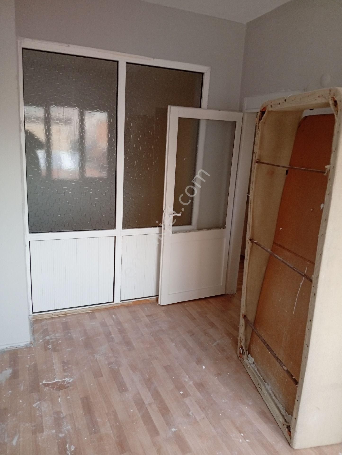 Eşrefpaşa Yapıcıoğlu Deniz Manzaralı 2+1 - Görsel 6