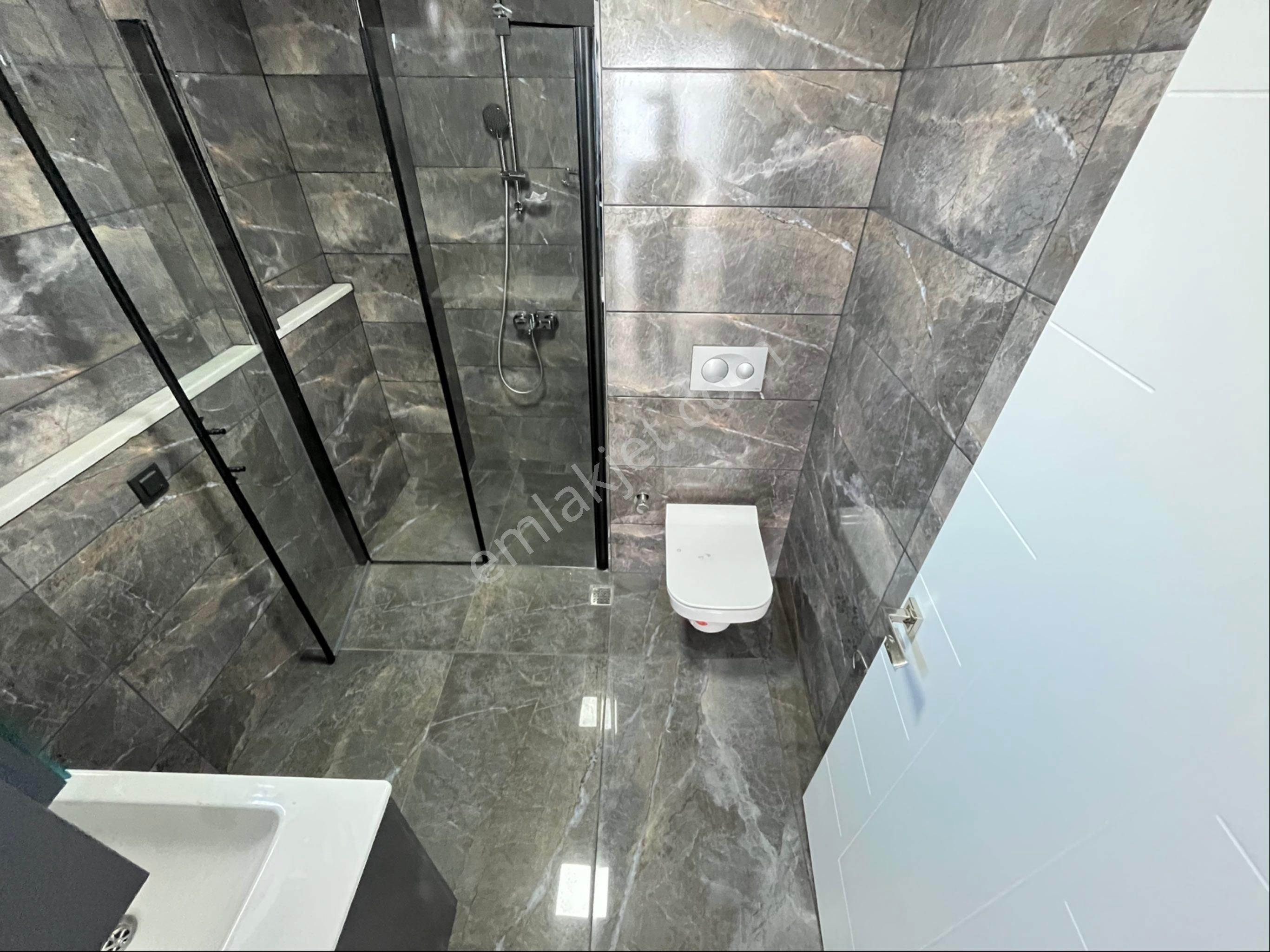 Cadde'den Pure Modern 3+1 Sade Zarif Ve Yeni Nesil Yaşam Alanı - Görsel 23