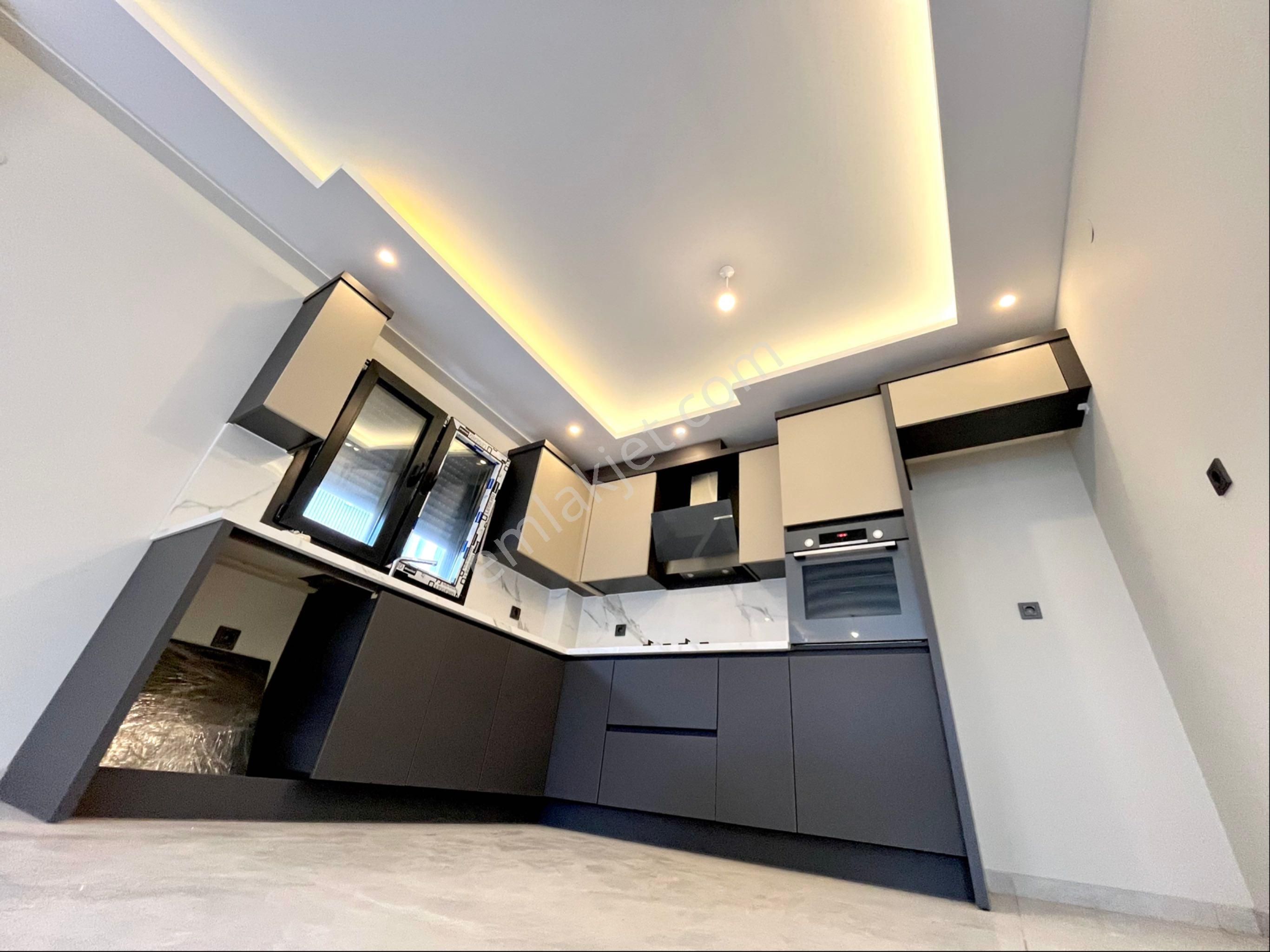 Cadde'den Pure Modern 3+1 Sade Zarif Ve Yeni Nesil Yaşam Alanı - Görsel 9