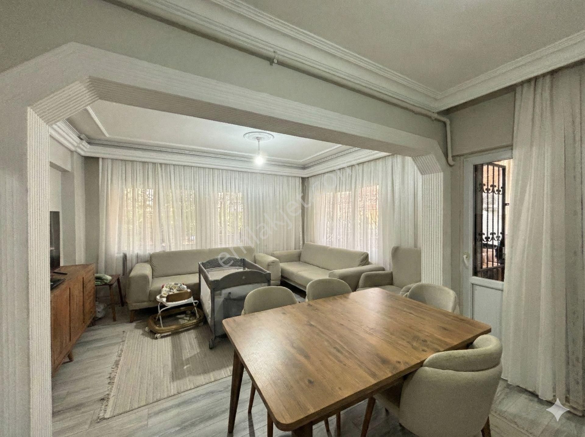 Yalova Çiftlikköy Siteler Mahallesinde Denize 100 Metre2+1 Daire - Görsel 6