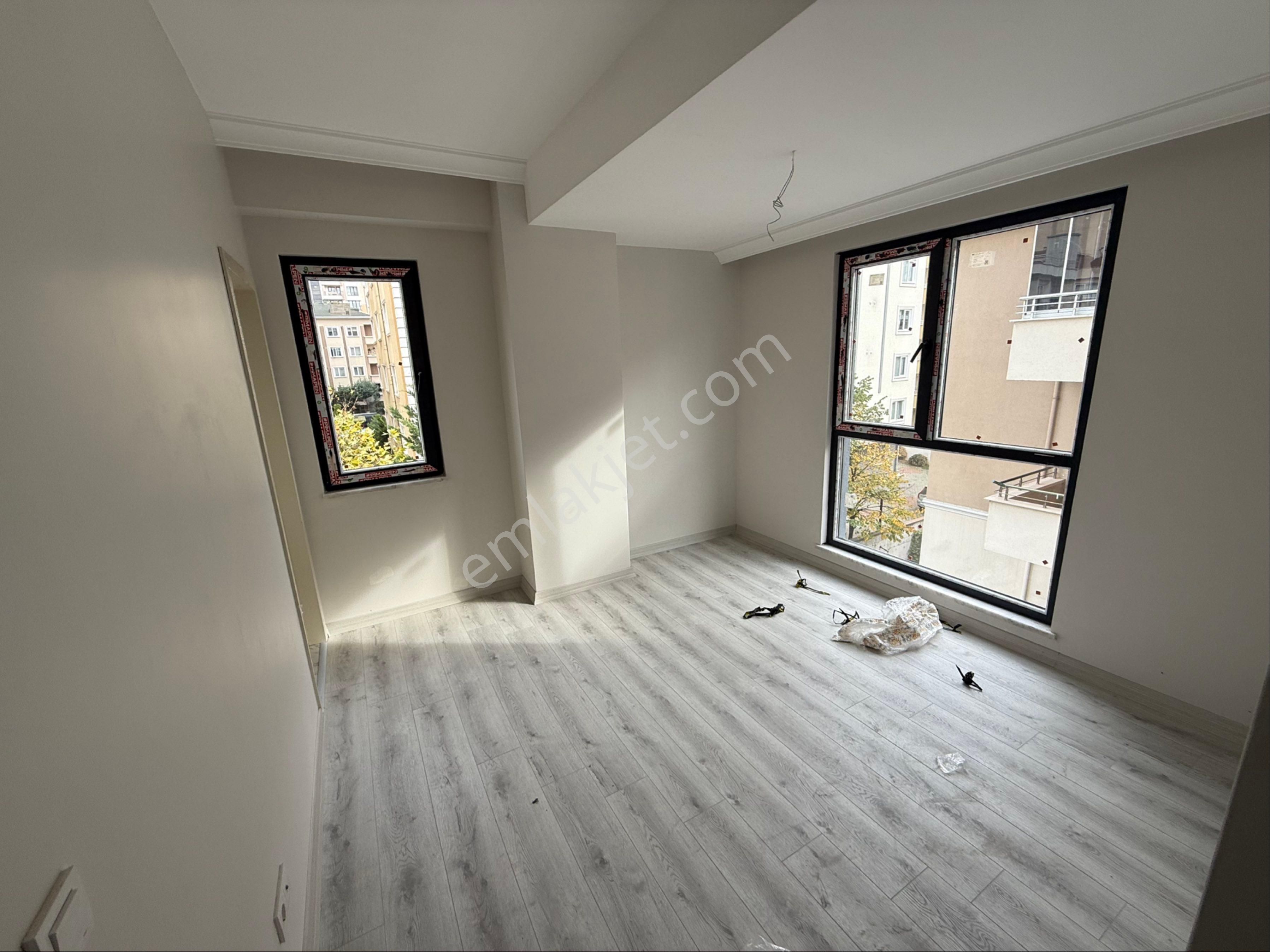 Adress Life Mehmet Akif Elalmış Cad Sıfır 2+1 Ara Kat Otoparklı - Görsel 19