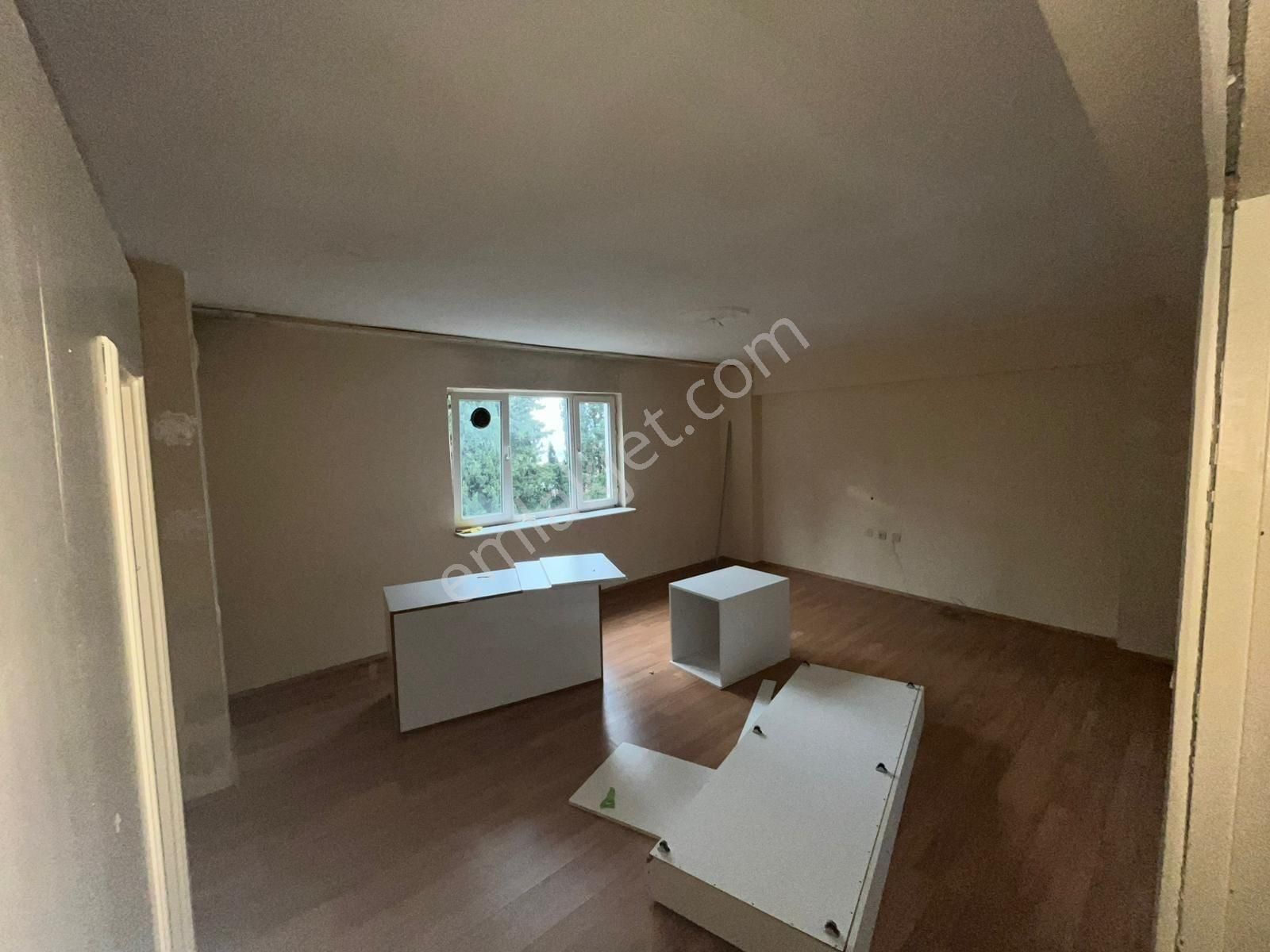 Fem Emlak'tan Zeyniler Cami Arkasında 2+1 Ferah Daire - Görsel 15