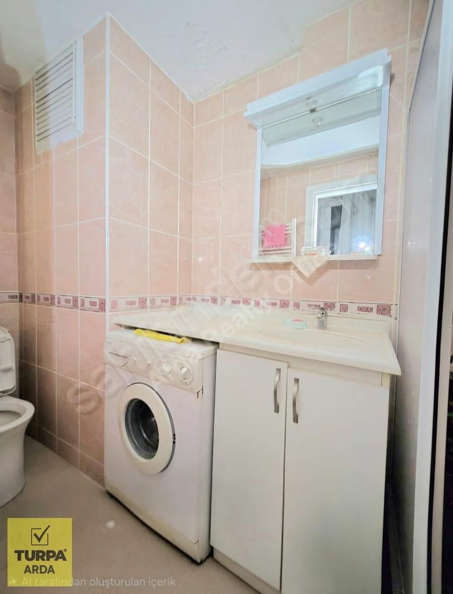 K.yaka Çarşı Yakını Ara Kat Çift Cephe Doğalgazlı 2+1 95 M2 - Görsel 4