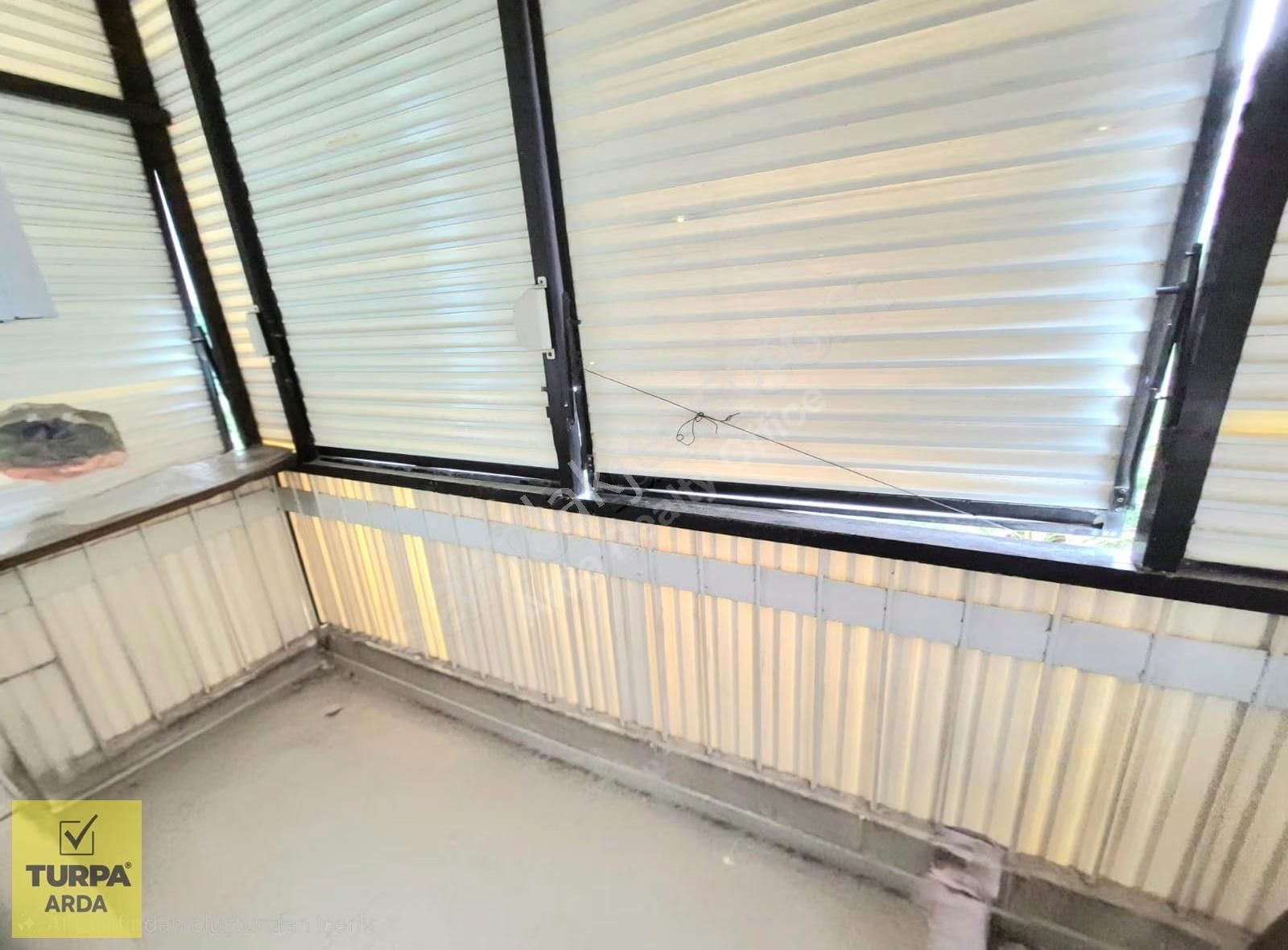 K.yaka Çarşı Yakını Ara Kat Çift Cephe Doğalgazlı 2+1 95 M2 - Görsel 14