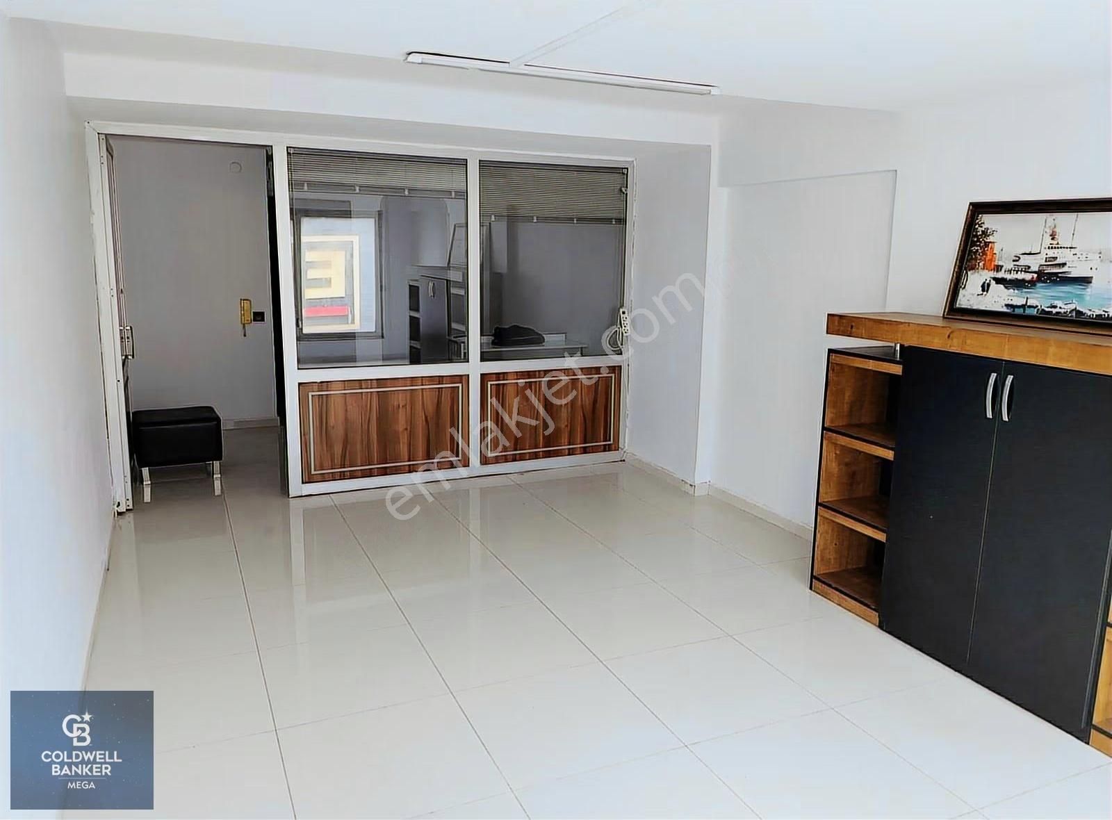 Arnavutköyün Tam Merkezi Avantajlı Konumda Kiralık Büro & Ofis - Görsel 5