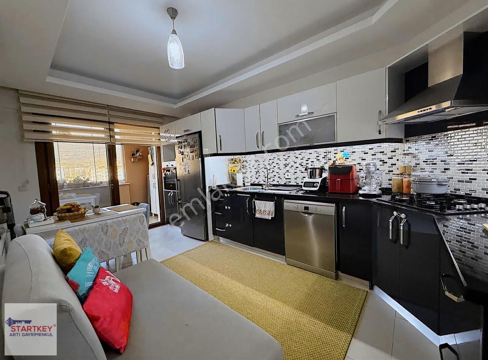 Startkey Artı Gayrimenkul'den Amora Evlerin'de Satılık 3+1 Daire - Görsel 25