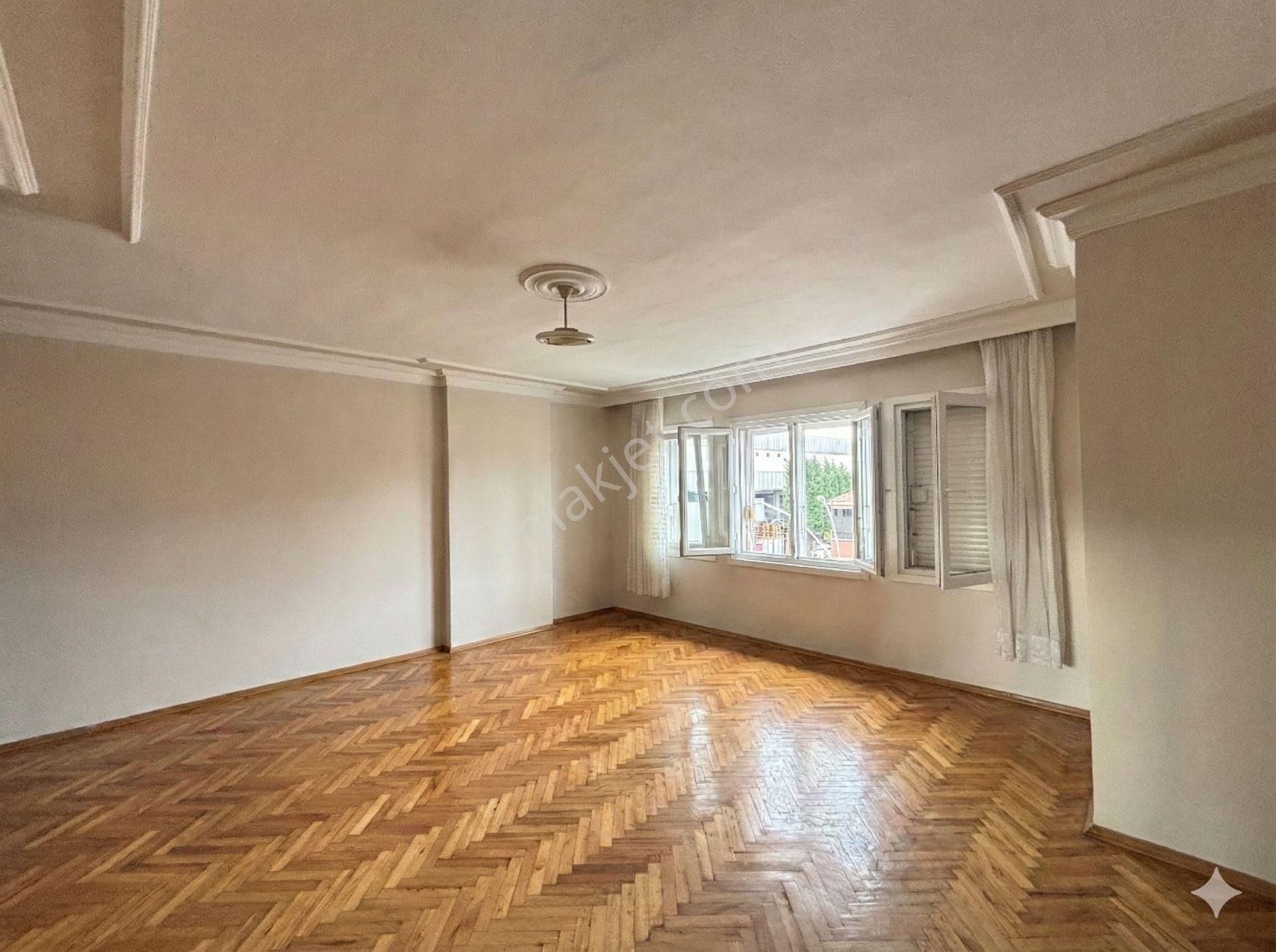 Yalova Merkez Çiftlikköy Özdilek Karşısı Satılık 3 + 1 Daire