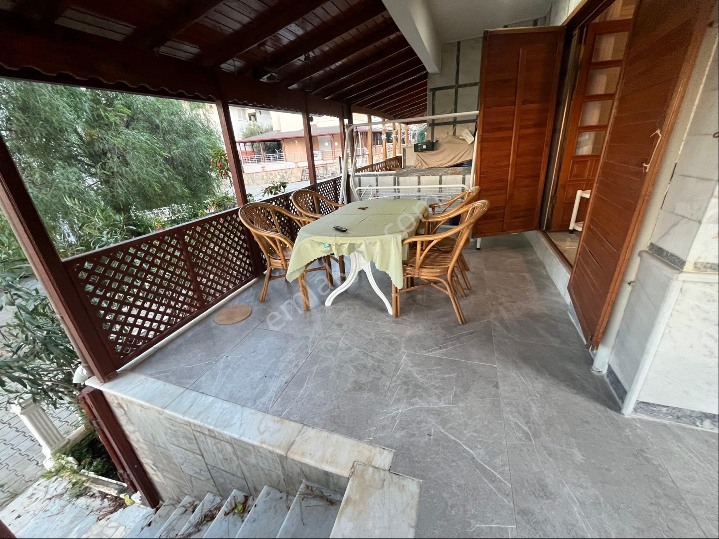 Zirve Gayrimenkul'den Deniz İle Komşu Olucaksınız Denize Mesafe Sadece 50 Mt Havuzlu Bahçeli Villa - Görsel 7