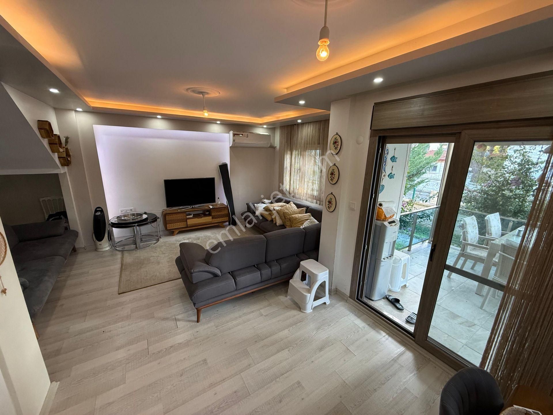 İzmir Dikili Salihleraltında Satılık 4+1 Full Lüks Villa - Görsel 5