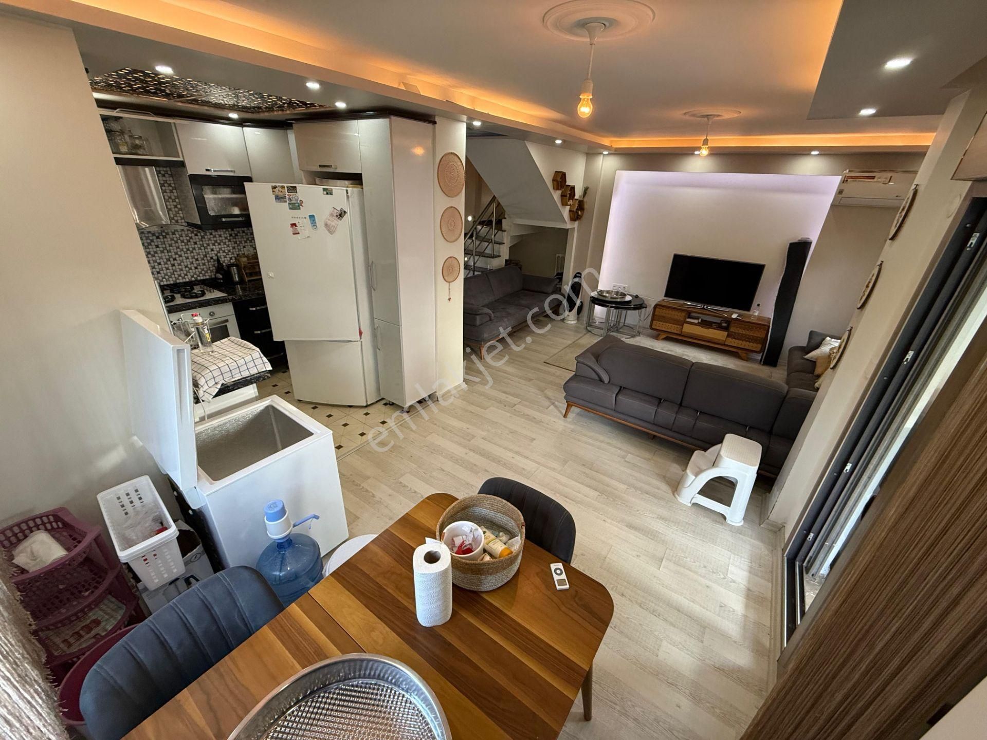 İzmir Dikili Salihleraltında Satılık 4+1 Full Lüks Villa - Görsel 2