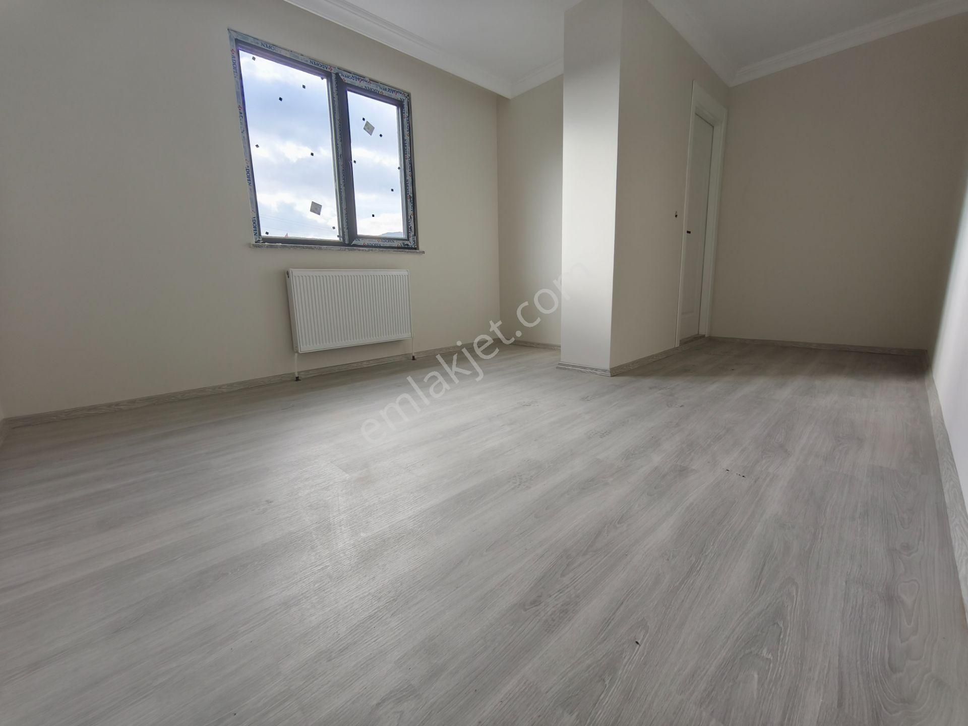 Acil Sultanbeyli Fatih Mah Satılık 170 M.4+1 Üst Düblx - Görsel 8