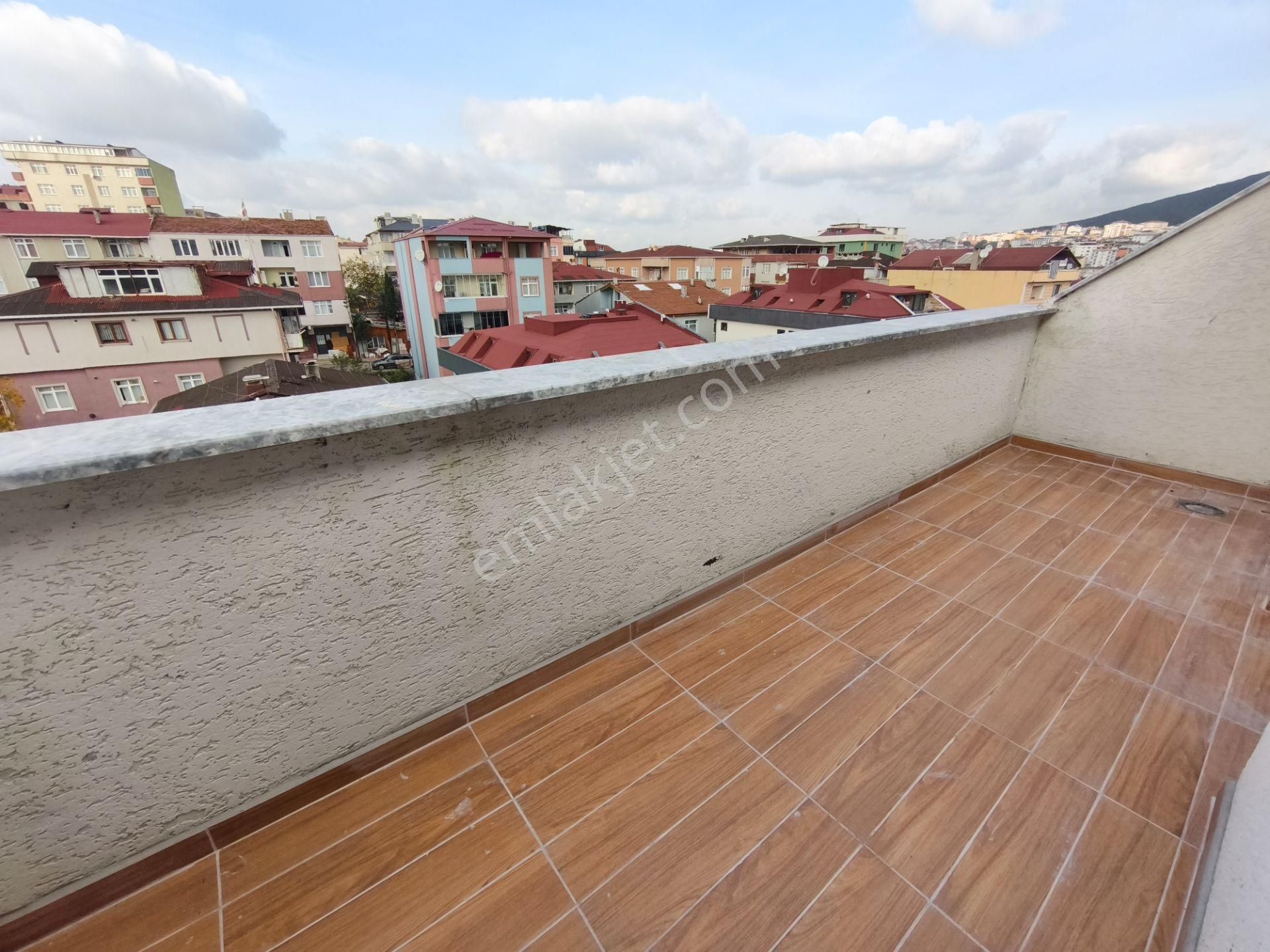 Acil Sultanbeyli Fatih Mah Satılık 170 M.4+1 Üst Düblx - Görsel 23