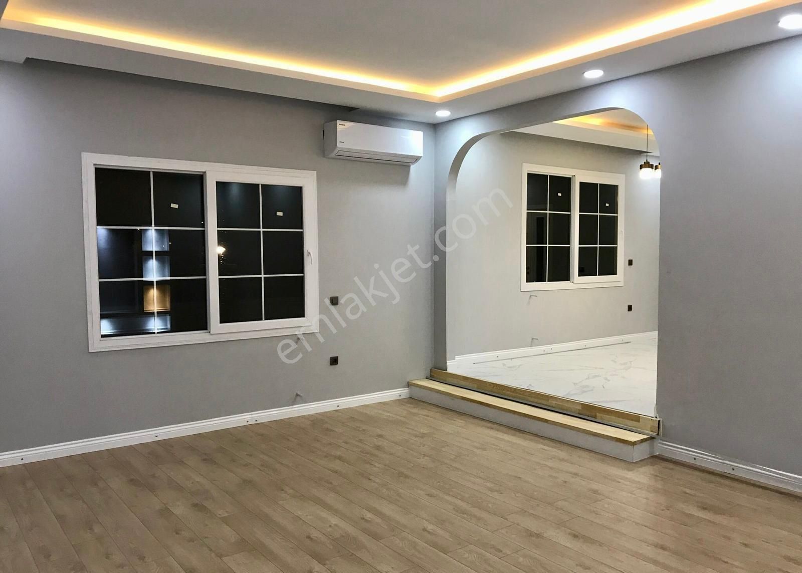 Yeniköy Çok Geniş 3+1 Villa Müstakil! - Görsel 20