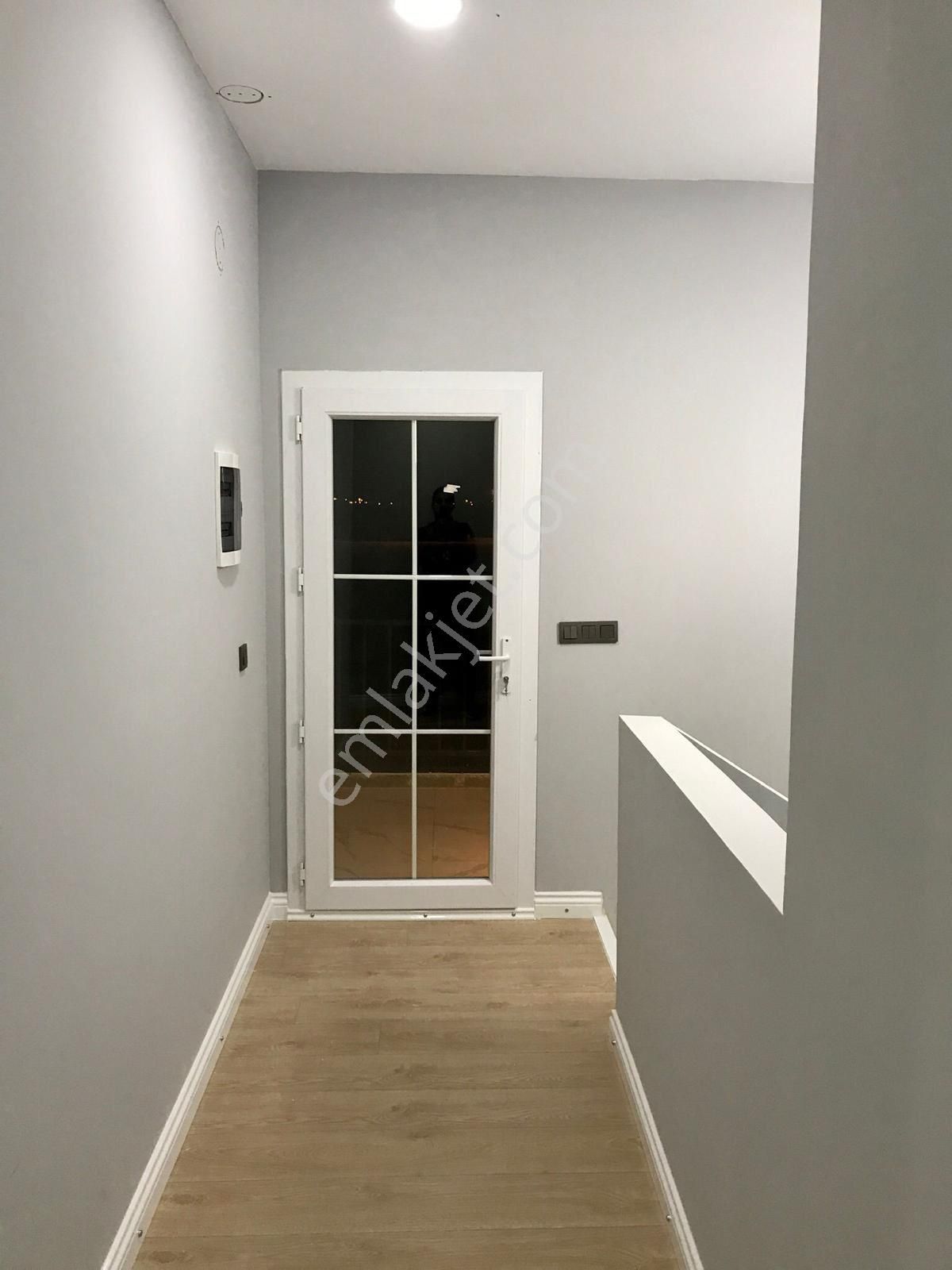 Yeniköy Çok Geniş 3+1 Villa Müstakil! - Görsel 33