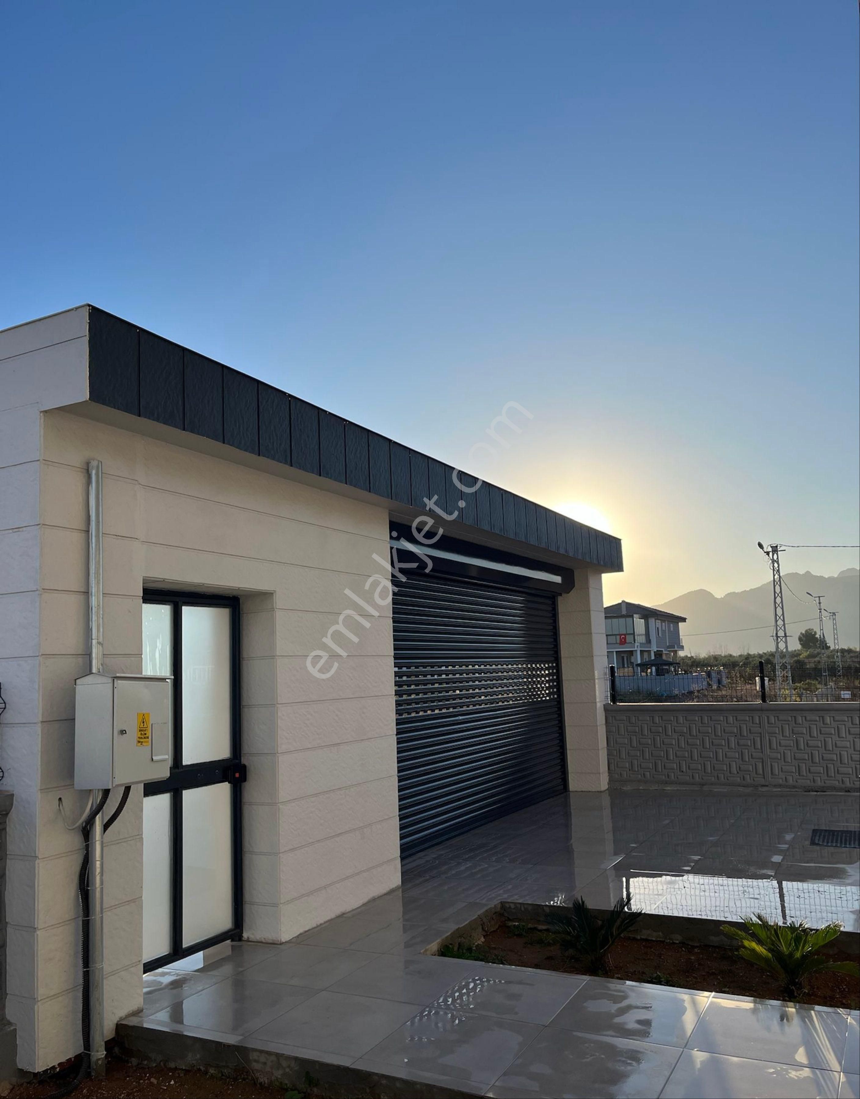 Yeniköy Çok Geniş 3+1 Villa Müstakil! - Görsel 22