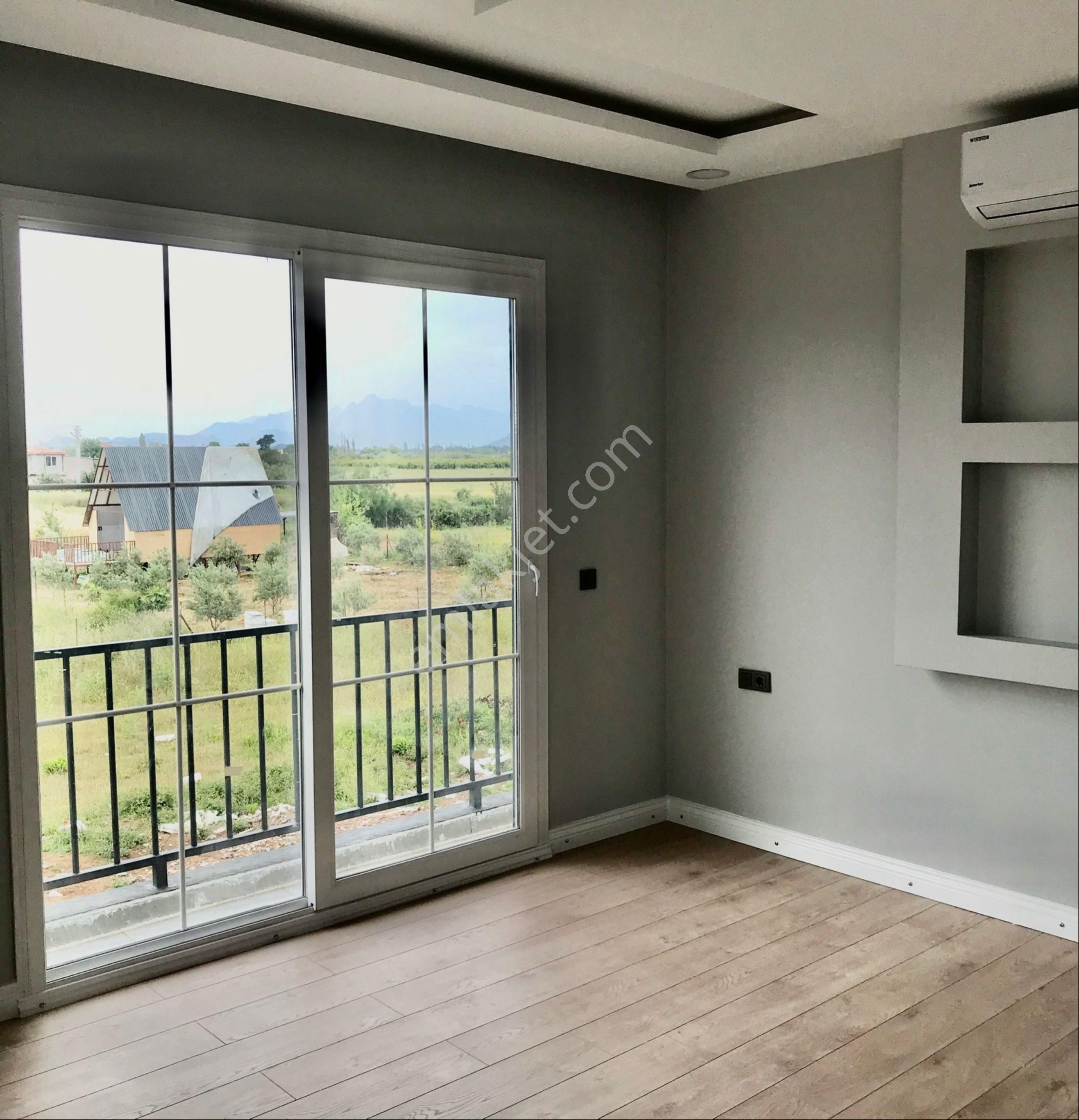 Yeniköy Çok Geniş 3+1 Villa Müstakil! - Görsel 13