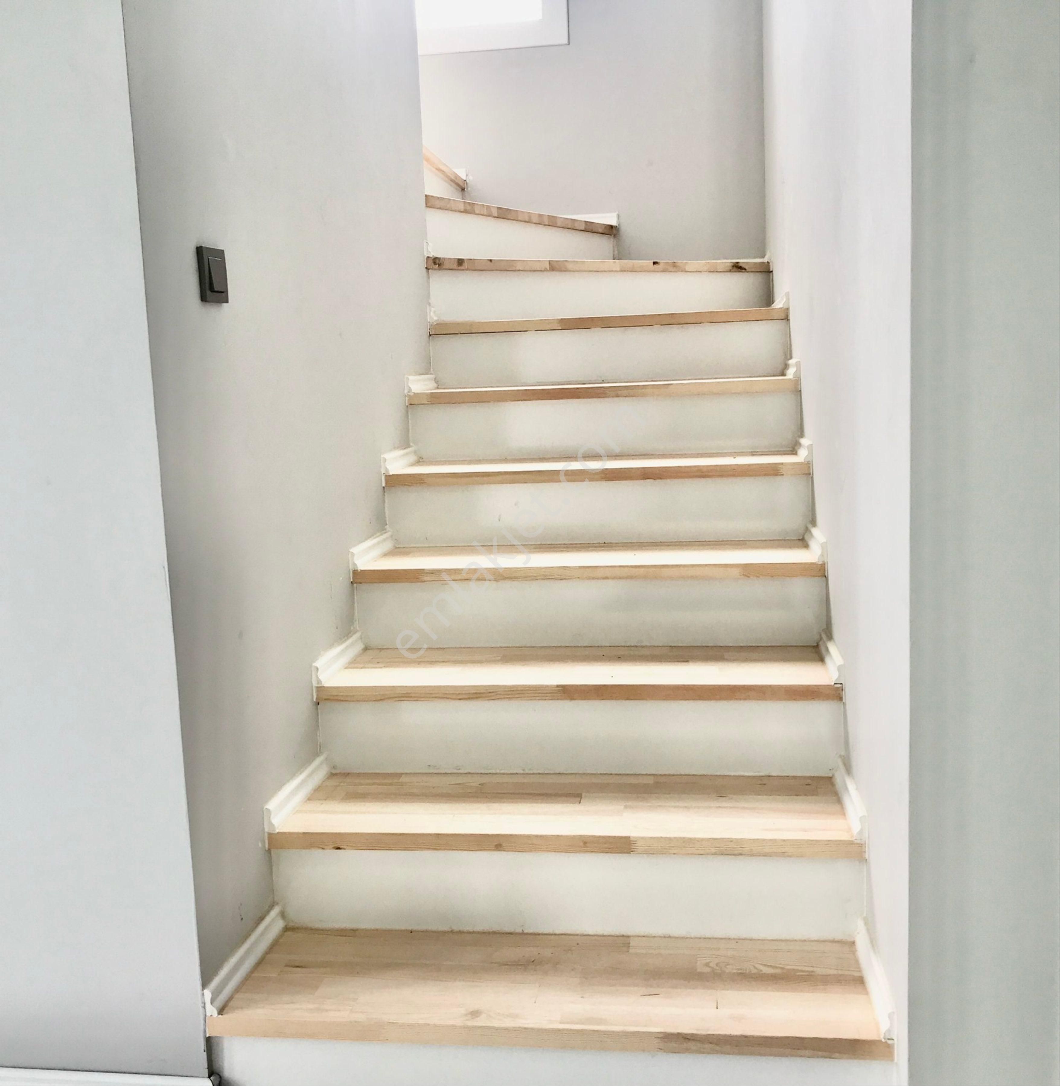 Yeniköy Çok Geniş 3+1 Villa Müstakil! - Görsel 5