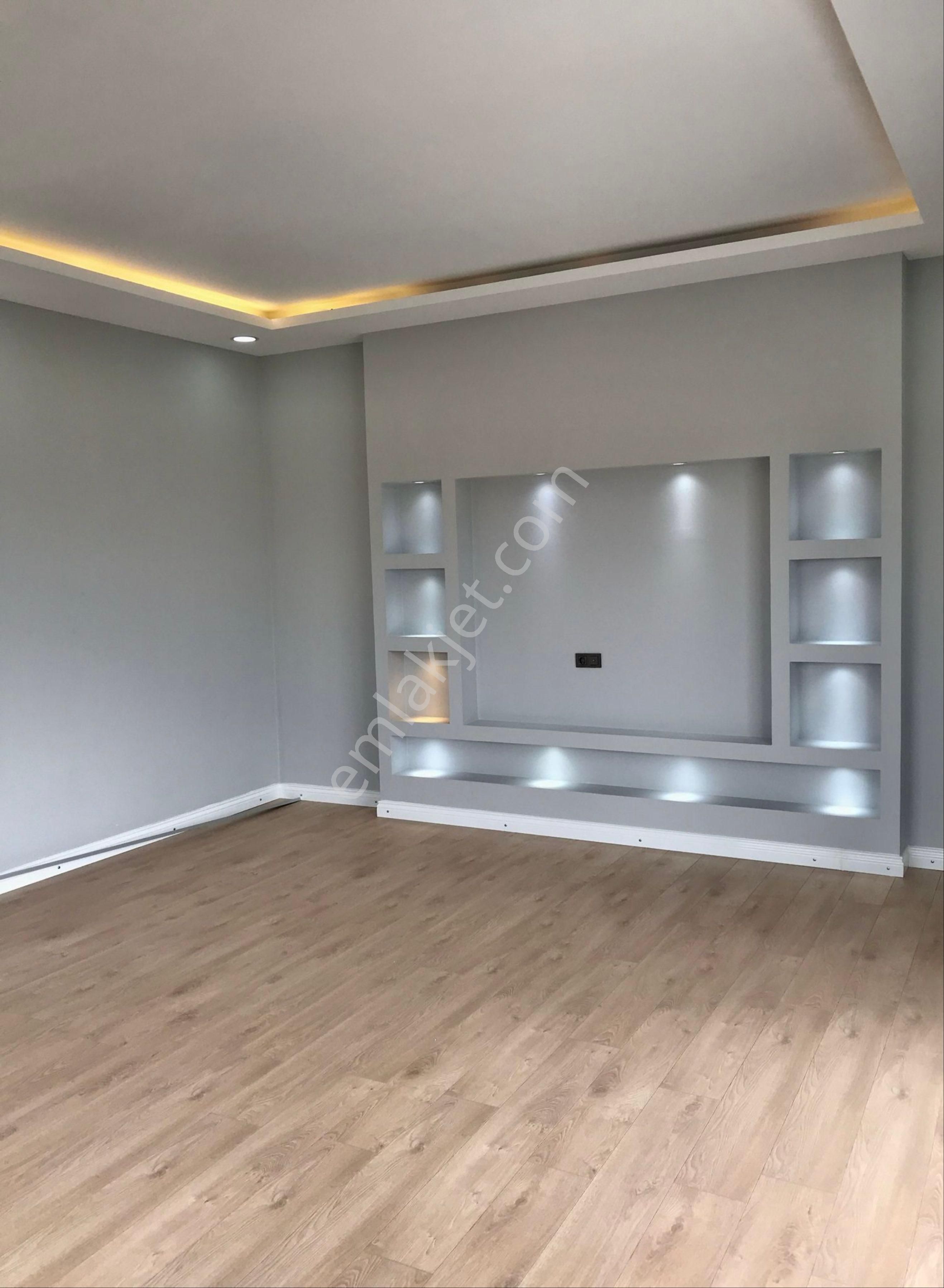 Yeniköy Çok Geniş 3+1 Villa Müstakil! - Görsel 3