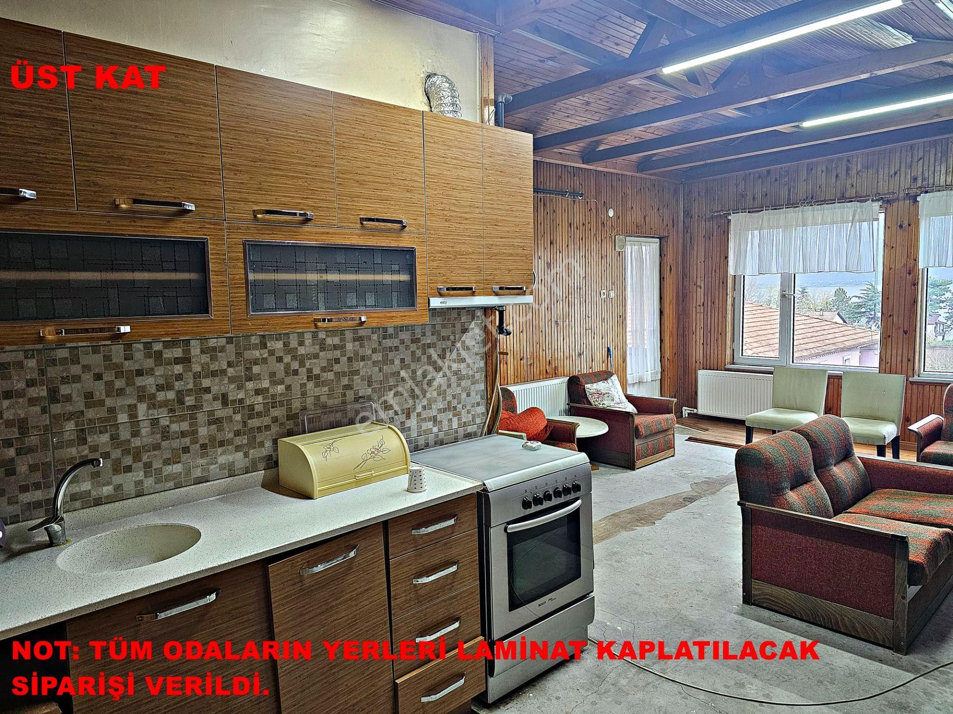 Kartepe-eşme Göl Manzaralı 330 M2 Üç Katlı Satılık Müstakil Ev - Görsel 18