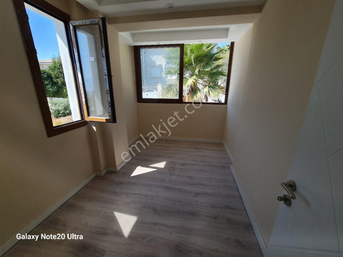 Soğucak'ta Geniş Bahçeli 3+1 Sıfır Satılık Villa - Görsel 8