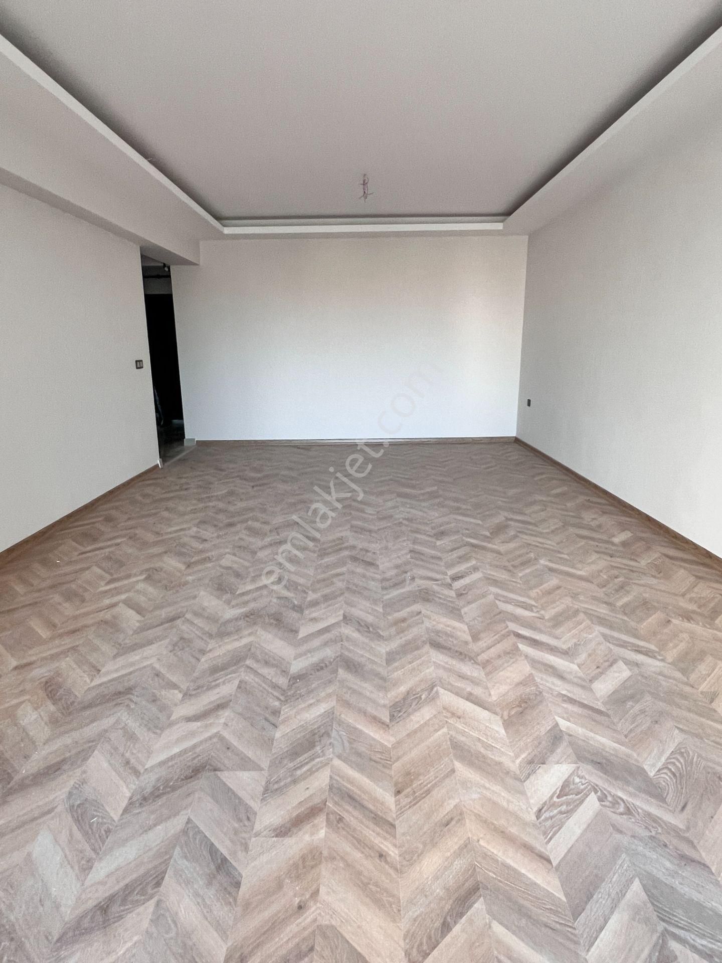 Remax Advantage'dan Çelebı Podyumda Ara Kat Genış Daıre - Görsel 6