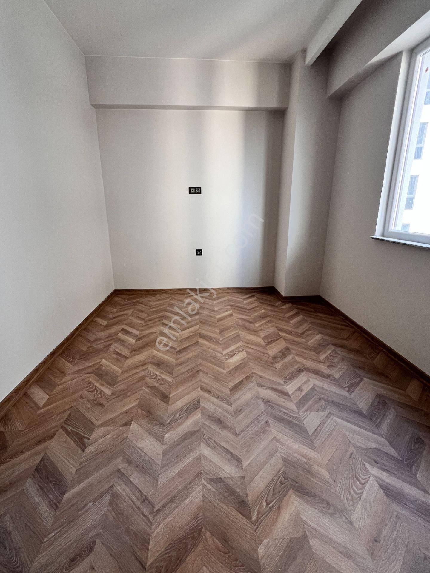 Remax Advantage'dan Çelebı Podyumda Ara Kat Genış Daıre - Görsel 14