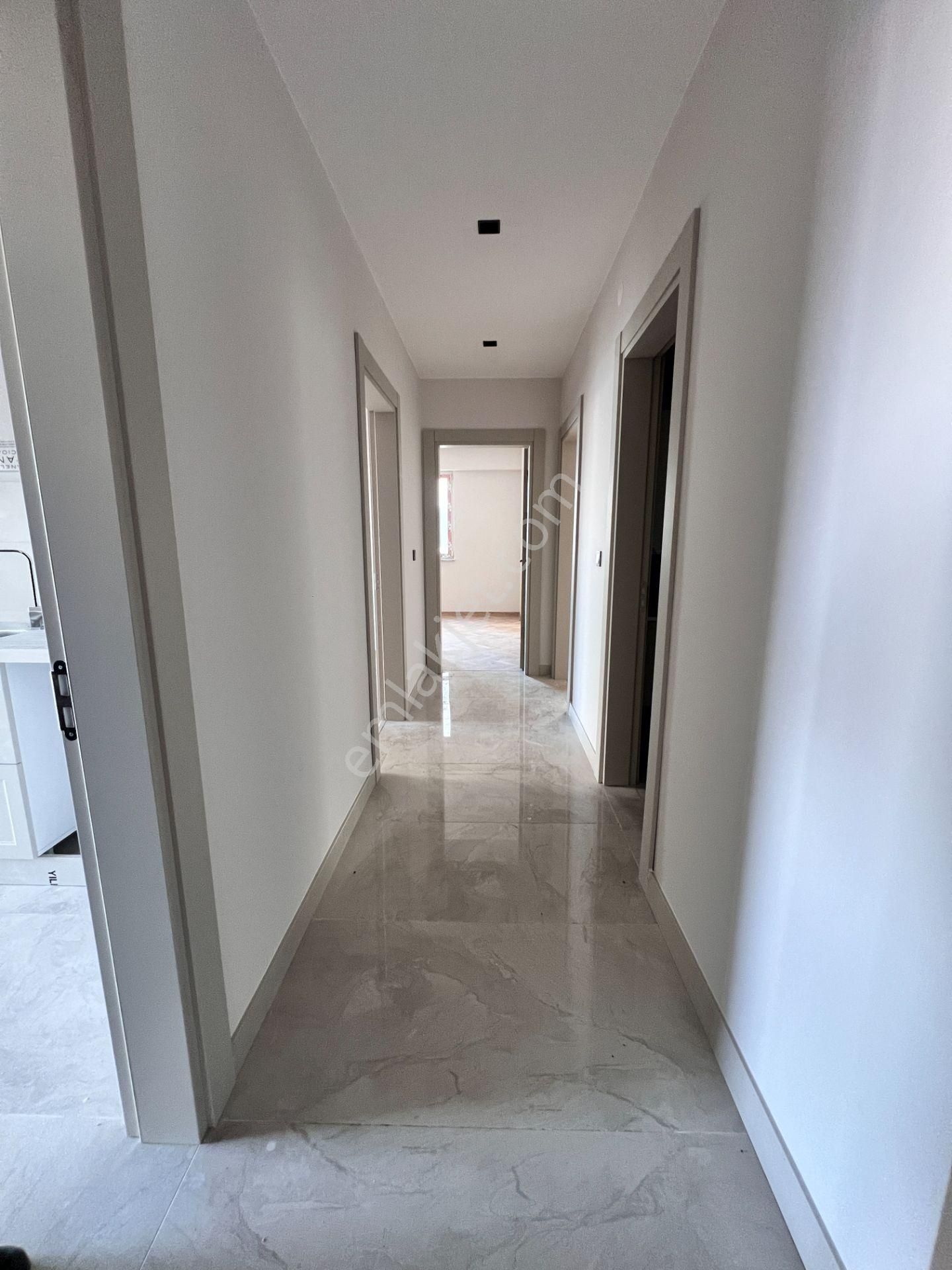 Remax Advantage'dan Çelebı Podyumda Ara Kat Genış Daıre - Görsel 19