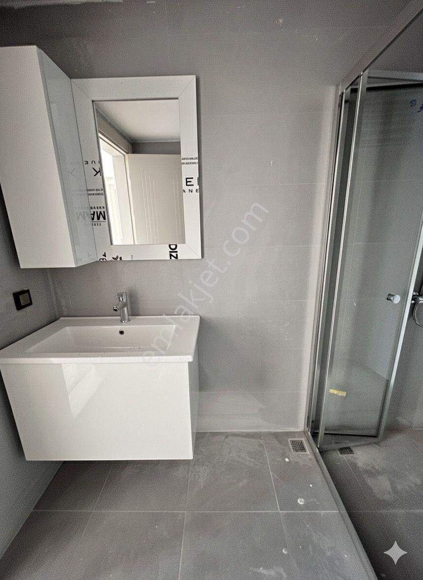 Remax Advantage'dan Çelebı Podyumda Ara Kat Genış Daıre - Görsel 16