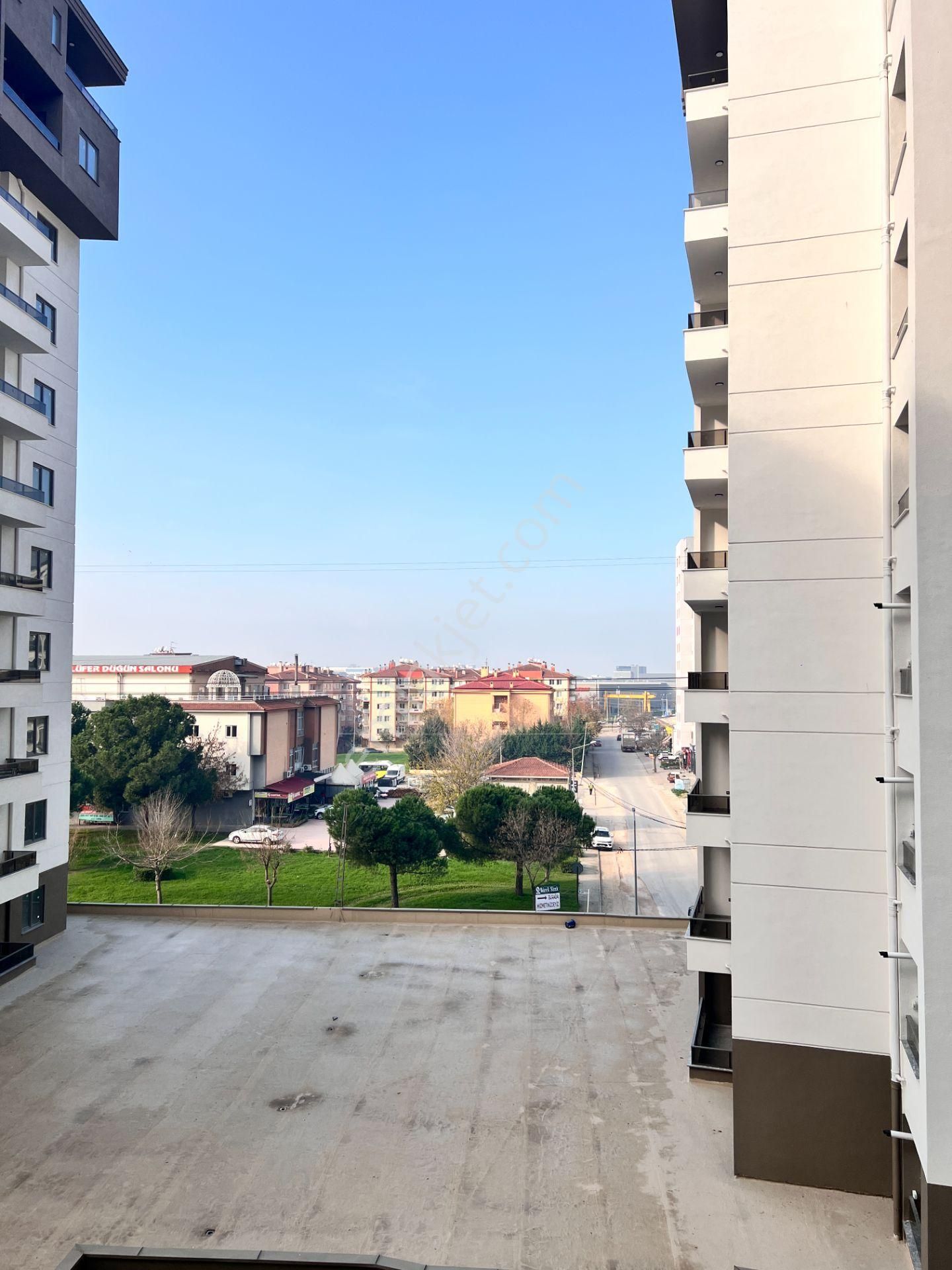 Remax Advantage'dan Çelebı Podyumda Ara Kat Genış Daıre - Görsel 12