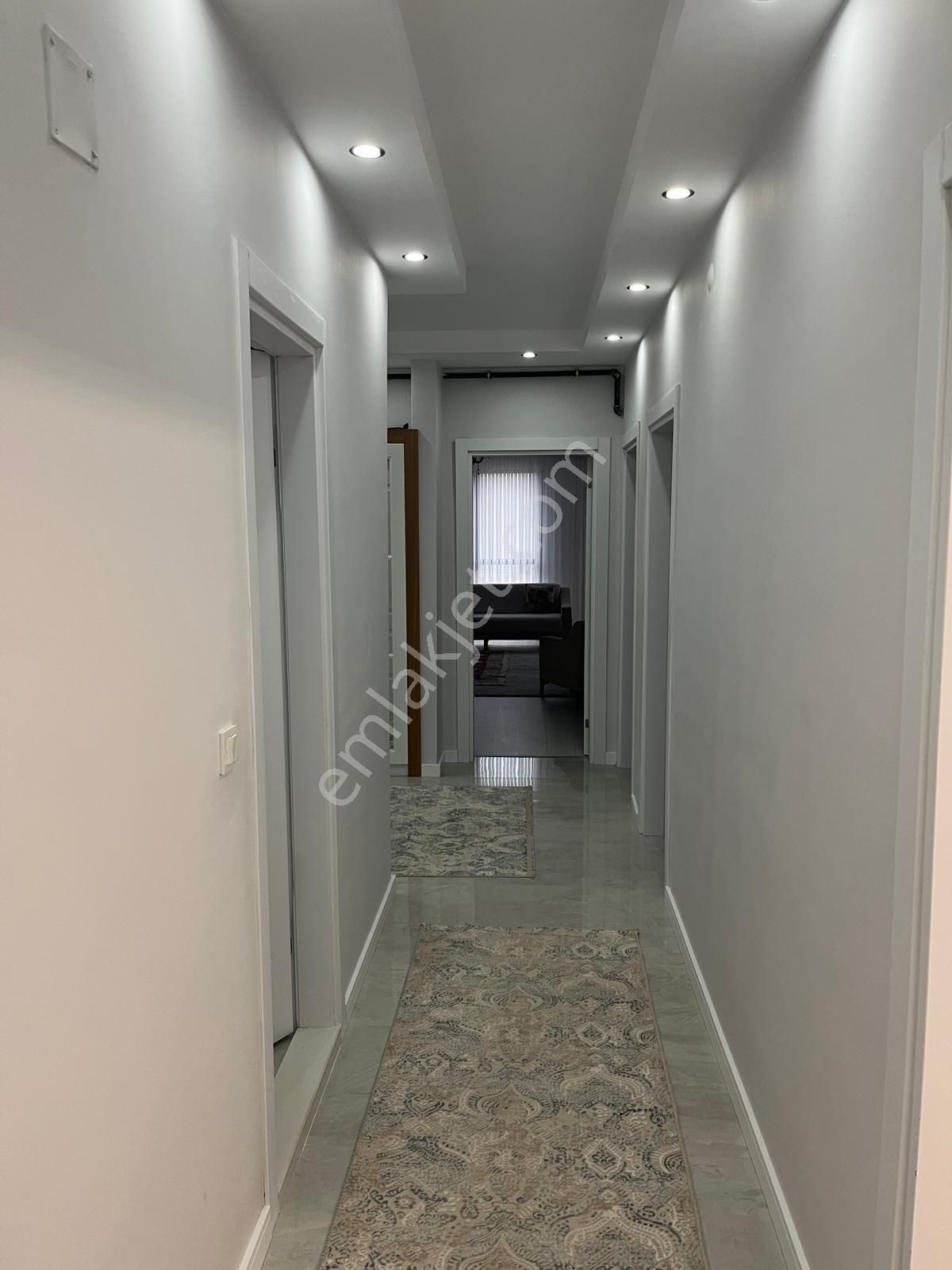 Yeşilmahellede Site İçinde Satılık 3+1 Daire - Görsel 3