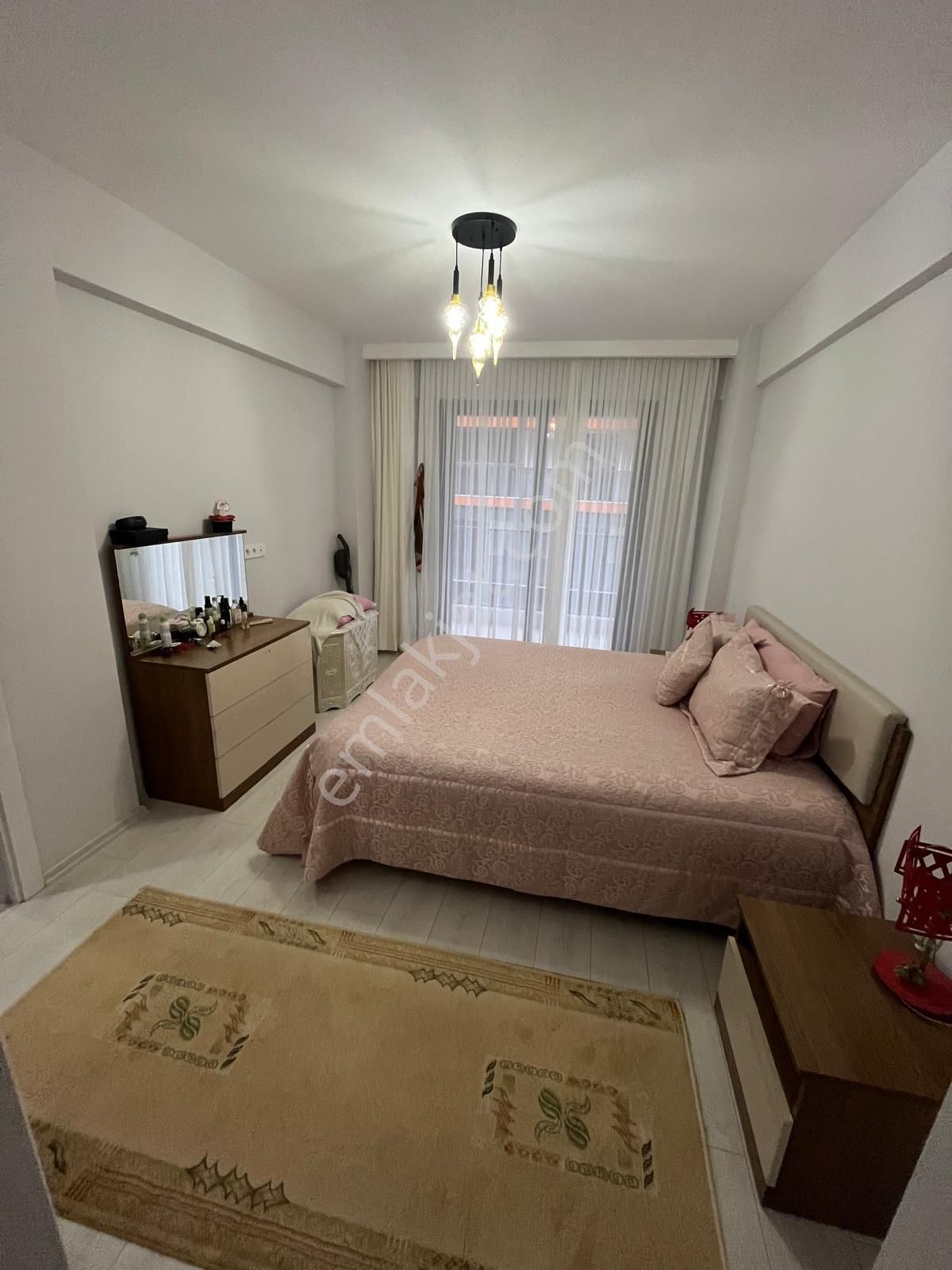 Yeşilmahellede Site İçinde Satılık 3+1 Daire - Görsel 2