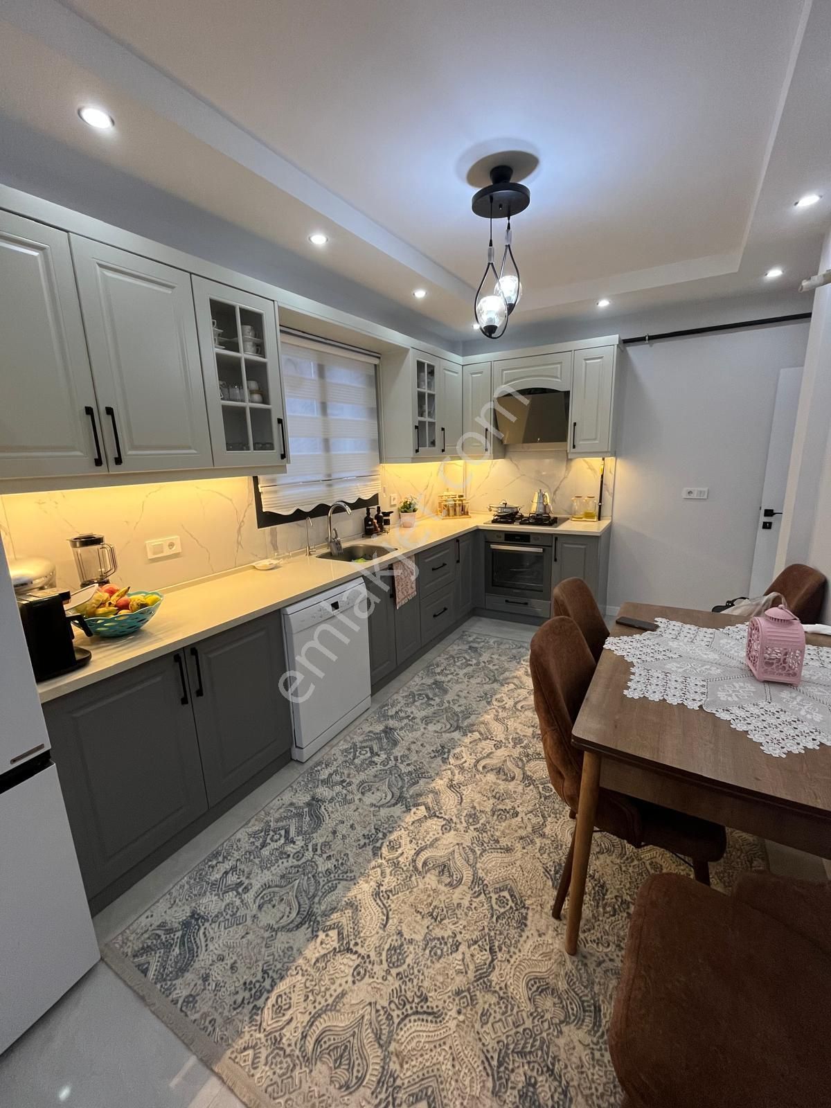 Yeşilmahellede Site İçinde Satılık 3+1 Daire - Görsel 9