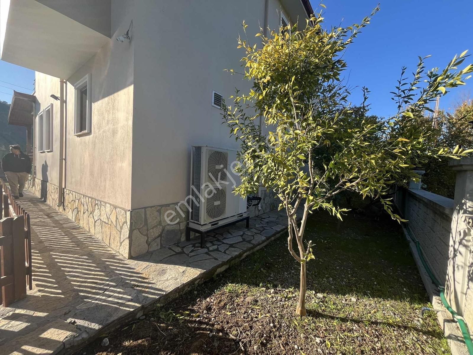 Lavınıa'dan Ortaca'da Müstakil Kiralık Villa - Görsel 10