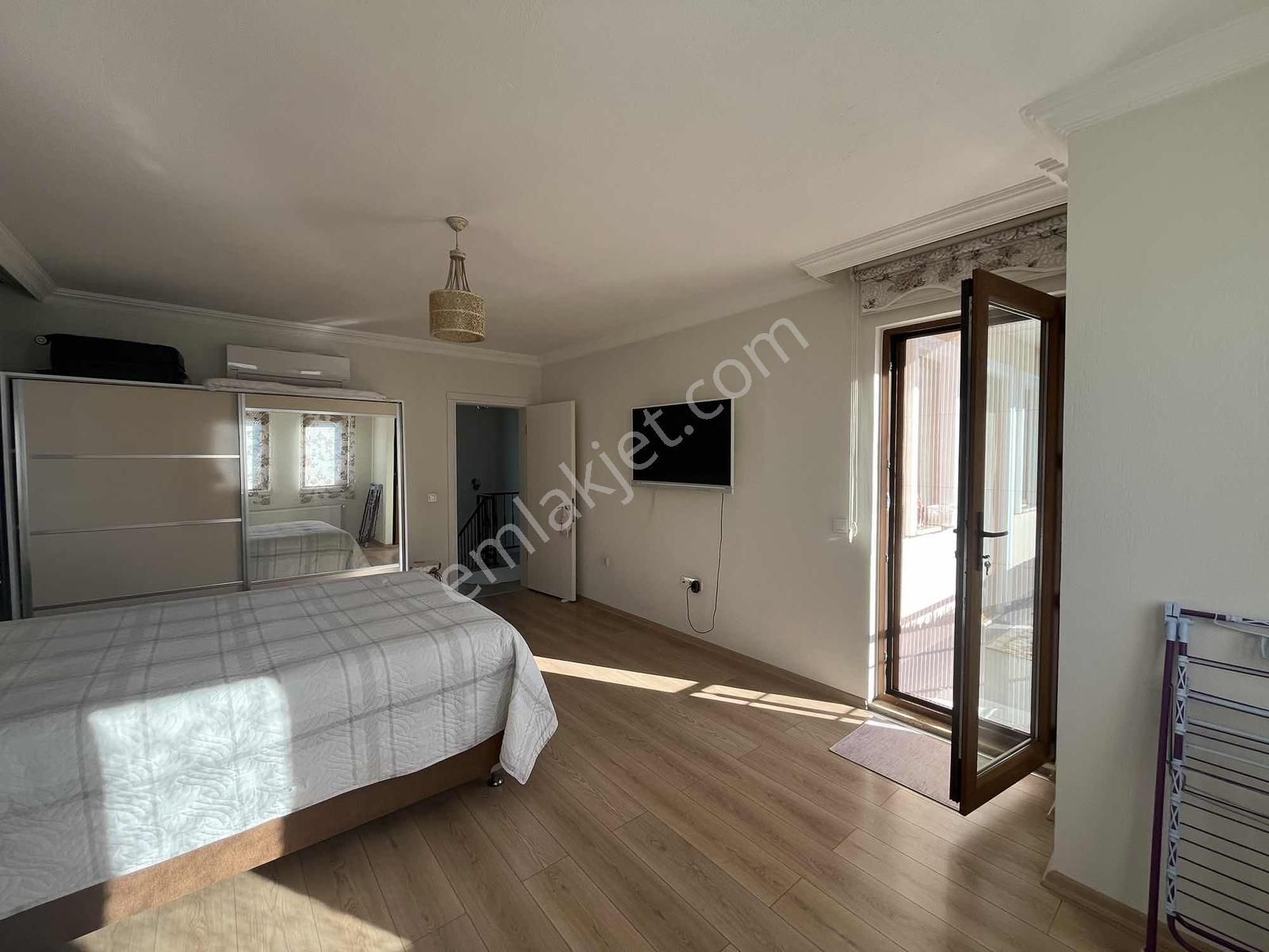 Lavınıa'dan Ortaca'da Müstakil Kiralık Villa - Görsel 29