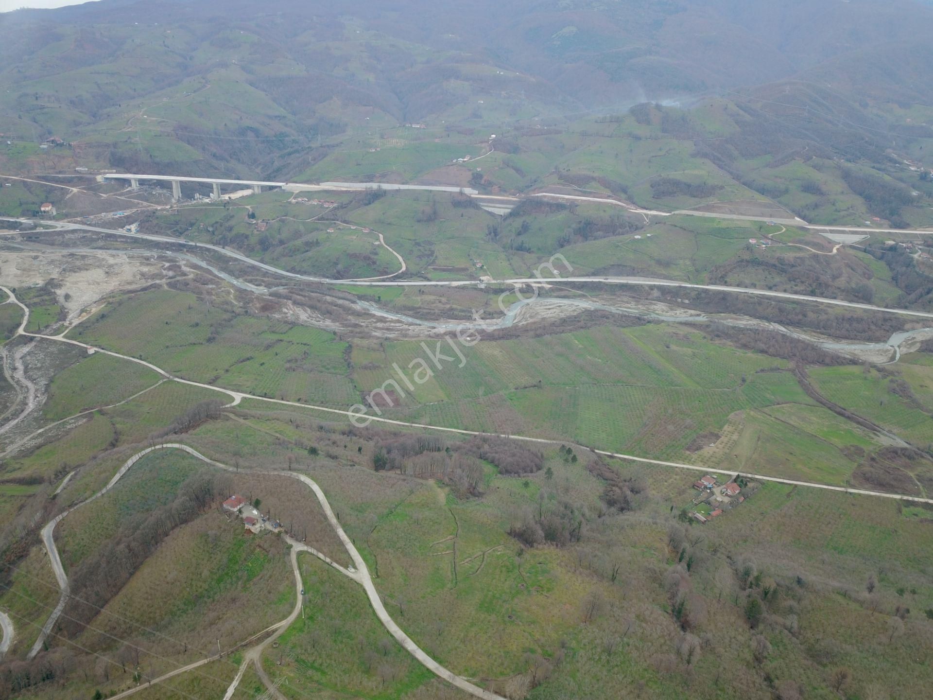Esmer Emlak'tan Satılık Baraj Manzaralı Fındıklık - Görsel 4