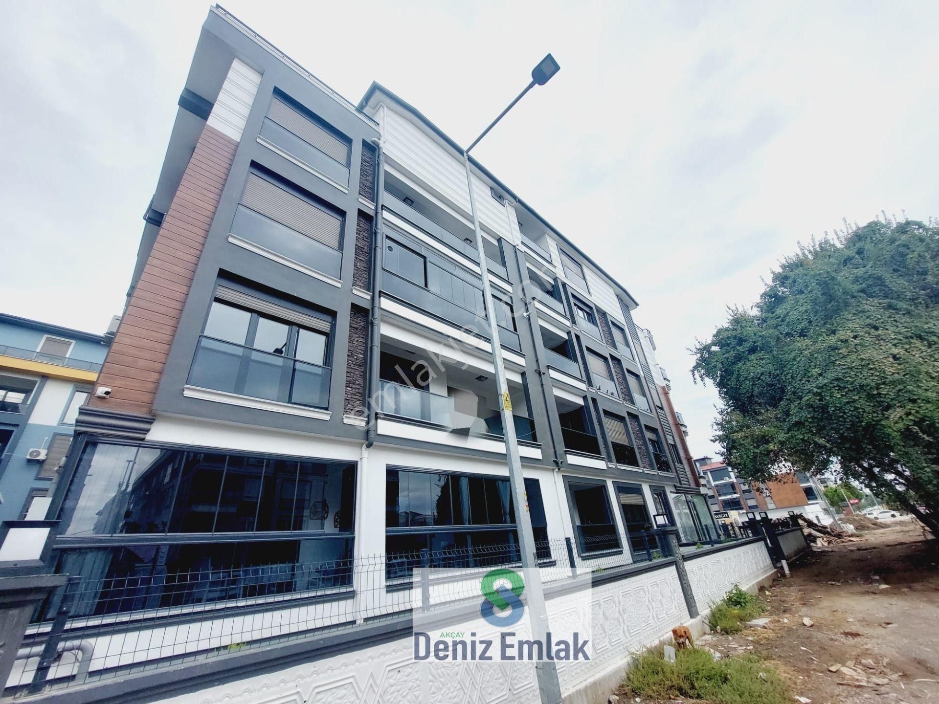 Denizden Akçayda Lüks Dizayn Edilmiş Geniş Satılık 1+1 Daire. - Görsel 25