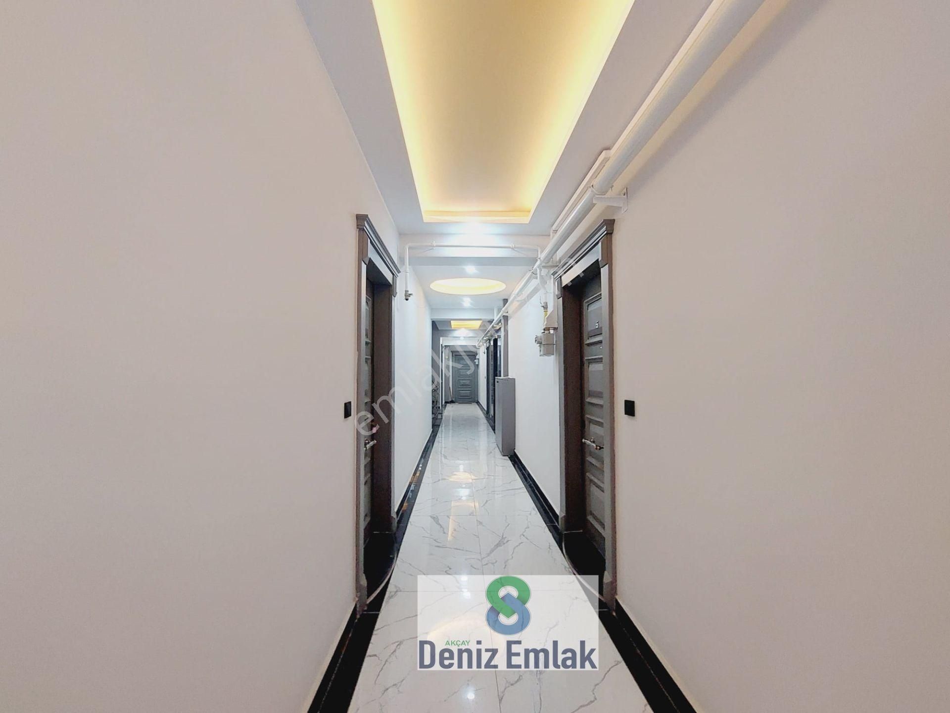 Denizden Akçayda Lüks Dizayn Edilmiş Geniş Satılık 1+1 Daire. - Görsel 10