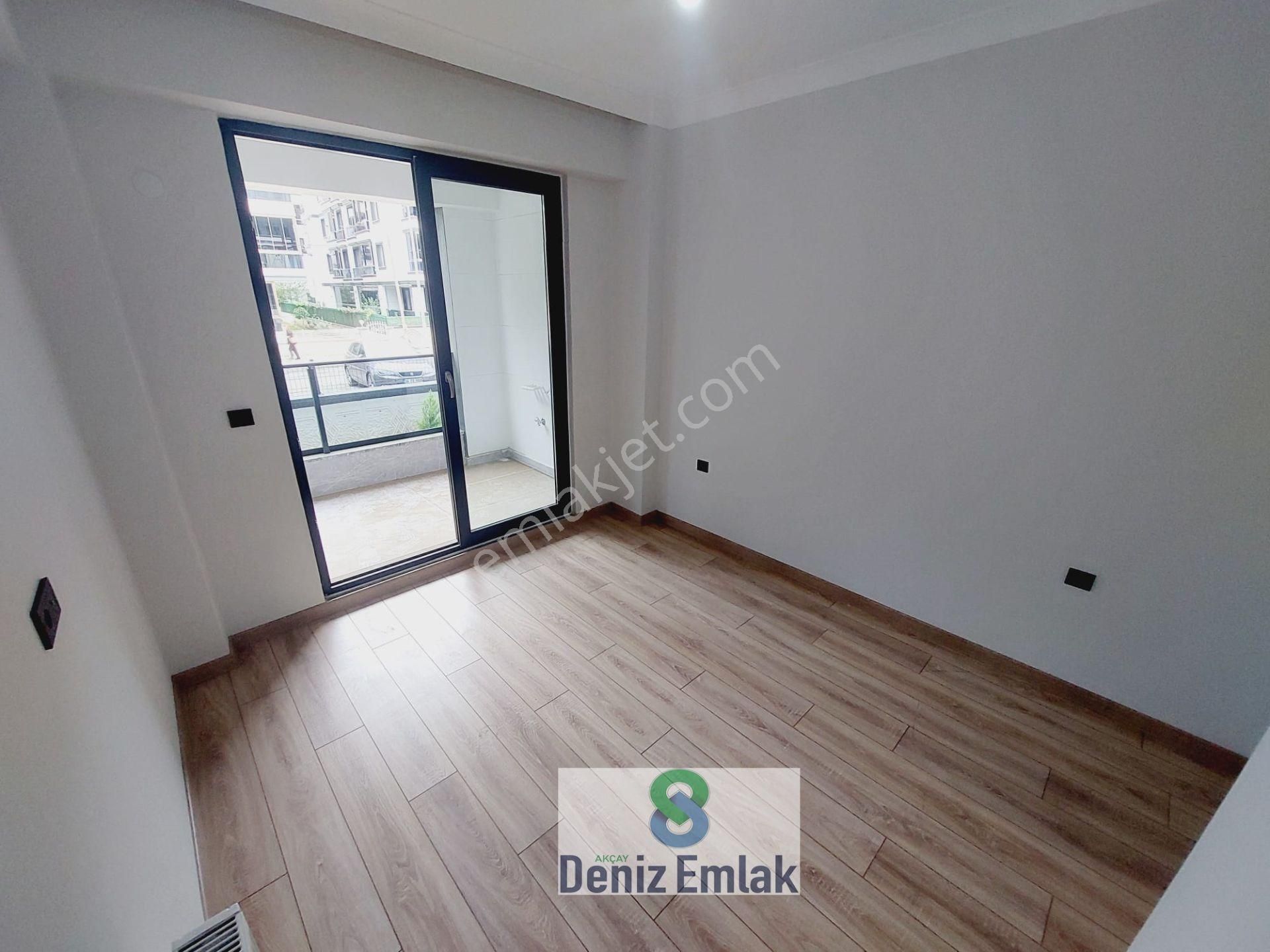 Denizden Akçayda Lüks Dizayn Edilmiş Geniş Satılık 1+1 Daire. - Görsel 23