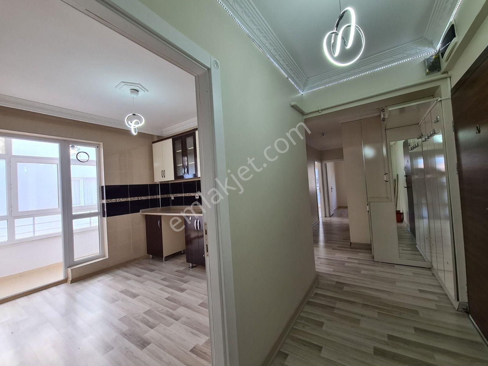 Yükseltepe Cadde Üzeri Park Manzaralı Güneşe Komşu Kiralık 3+1 - Görsel 17