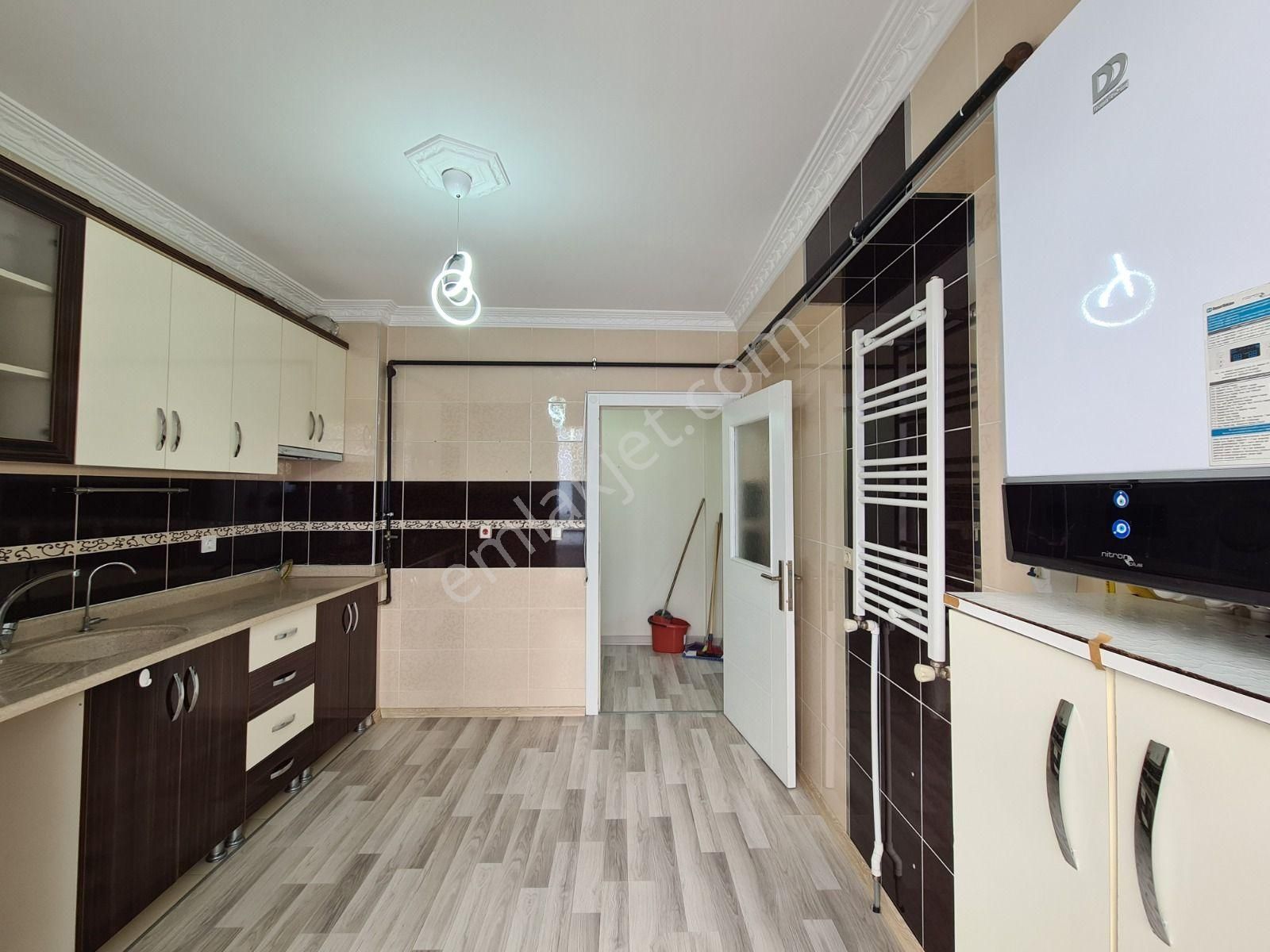 Yükseltepe Cadde Üzeri Park Manzaralı Güneşe Komşu Kiralık 3+1 - Görsel 6