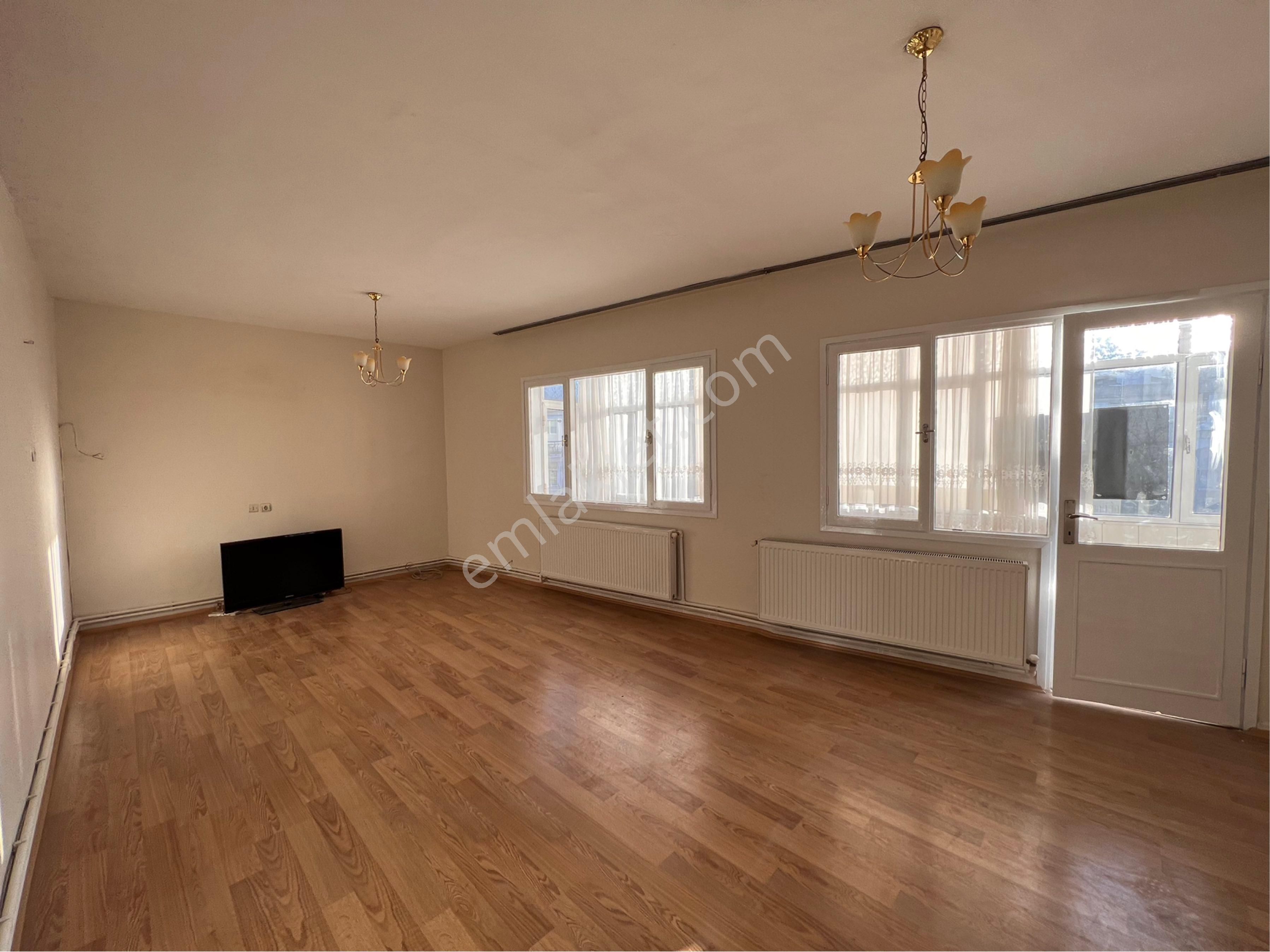 Buca Hürriyet Mah Menderes Cd Üzeri 2+1 115m2 Dgazlı Satılık Daire - Görsel 2