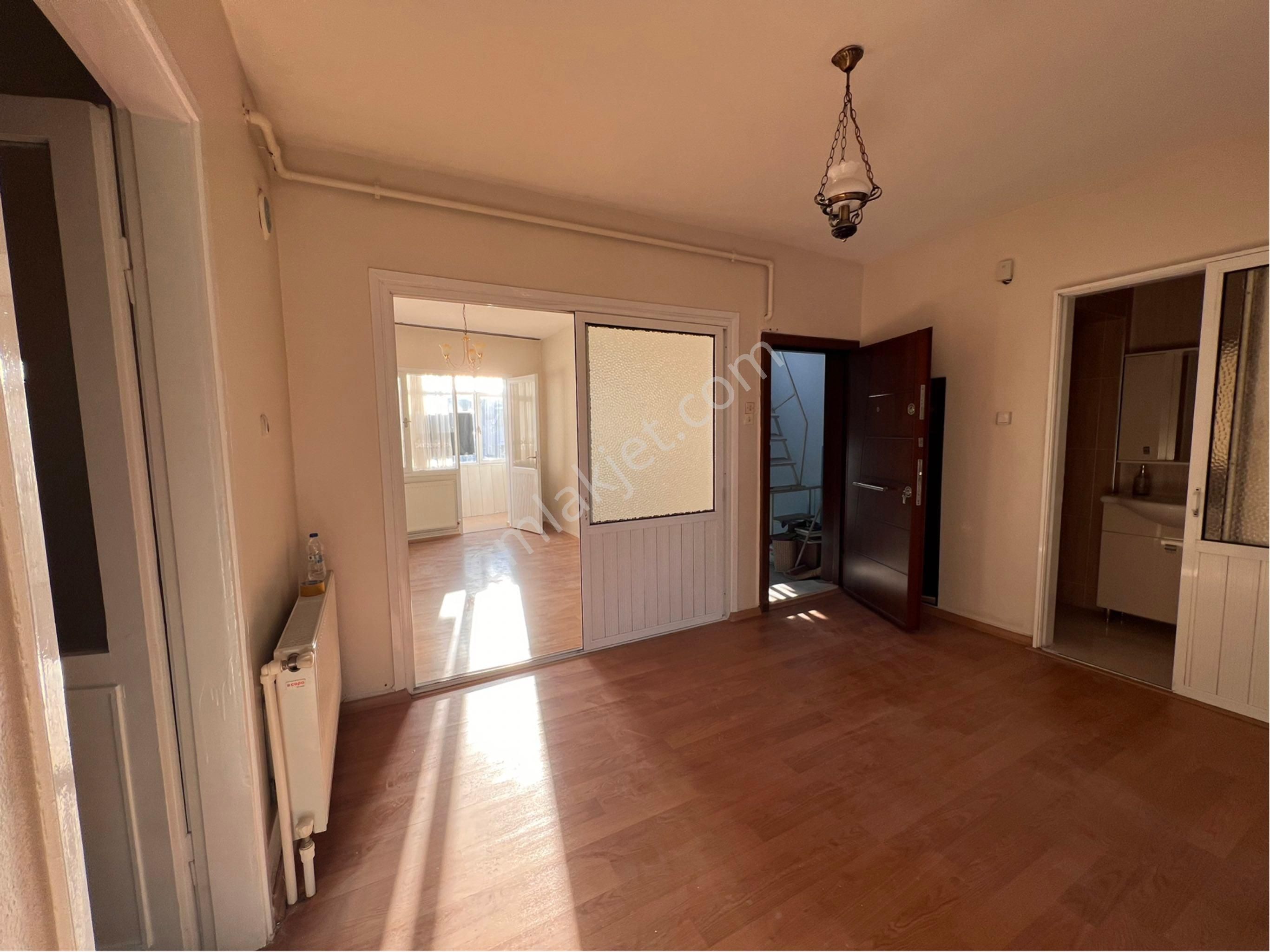 Buca Hürriyet Mah Menderes Cd Üzeri 2+1 115m2 Dgazlı Satılık Daire - Görsel 22