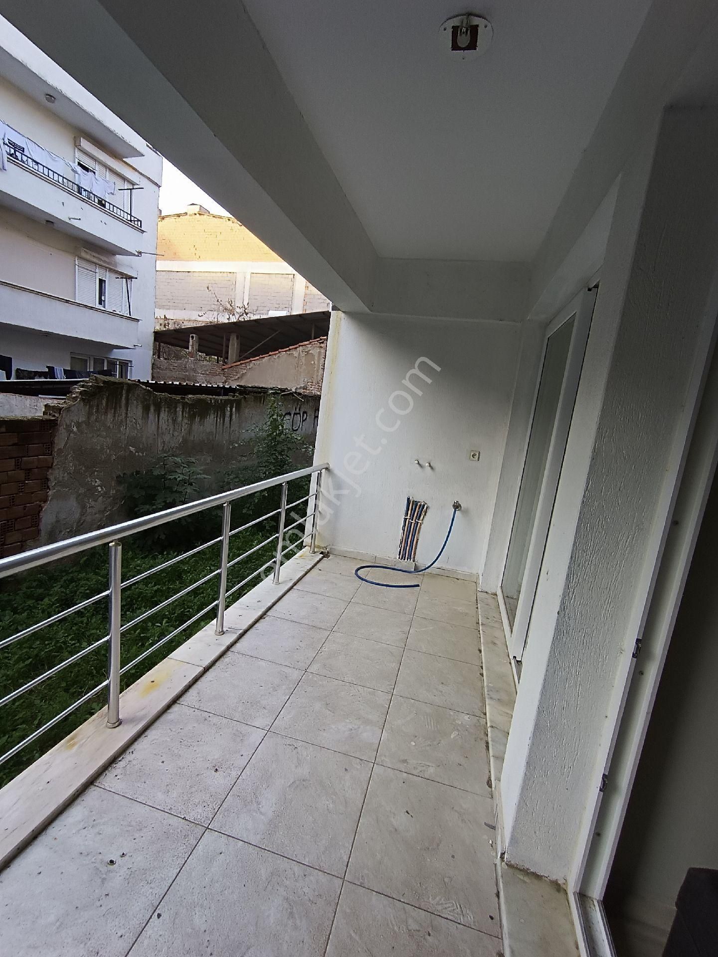 Nazilli /sümer Mahallesi 1+1 Ve Üst Katta Sdütyo - Görsel 8