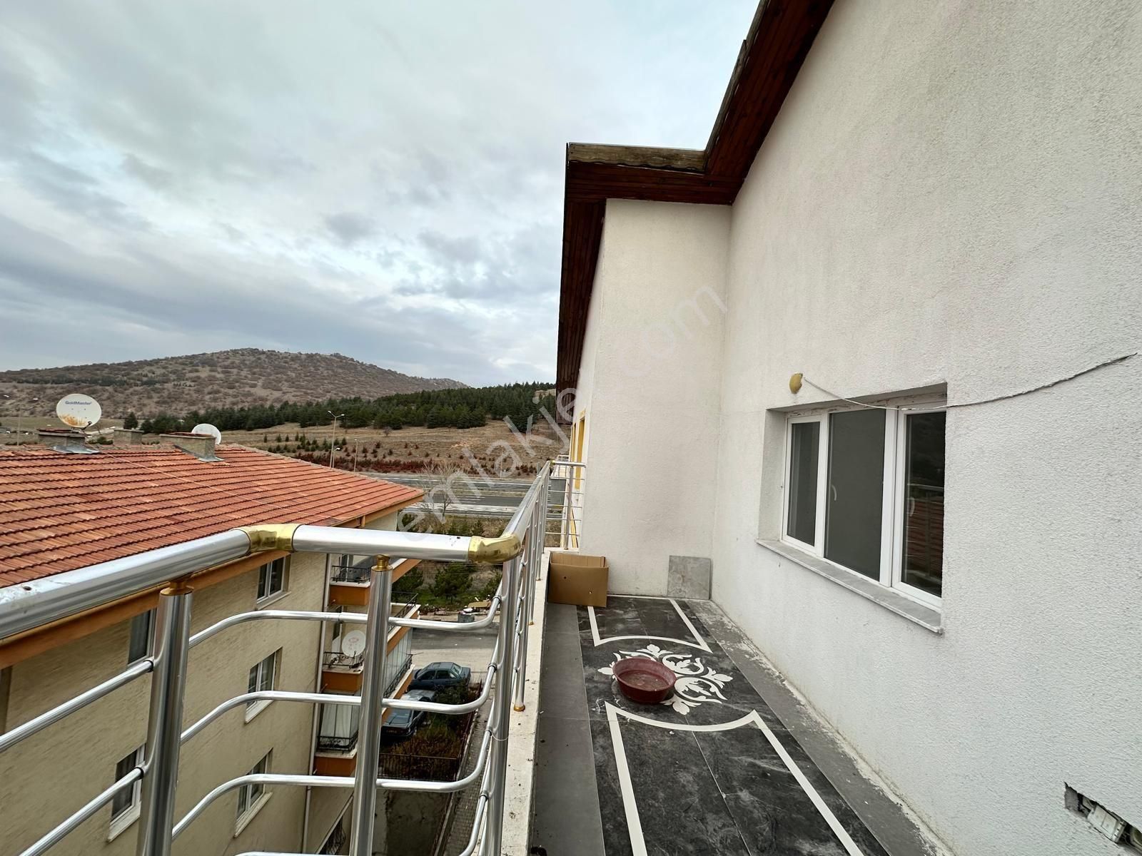 Altındağ Karapürçek Mahallesi Stadyum Arkası 5+1 Teras - Görsel 17