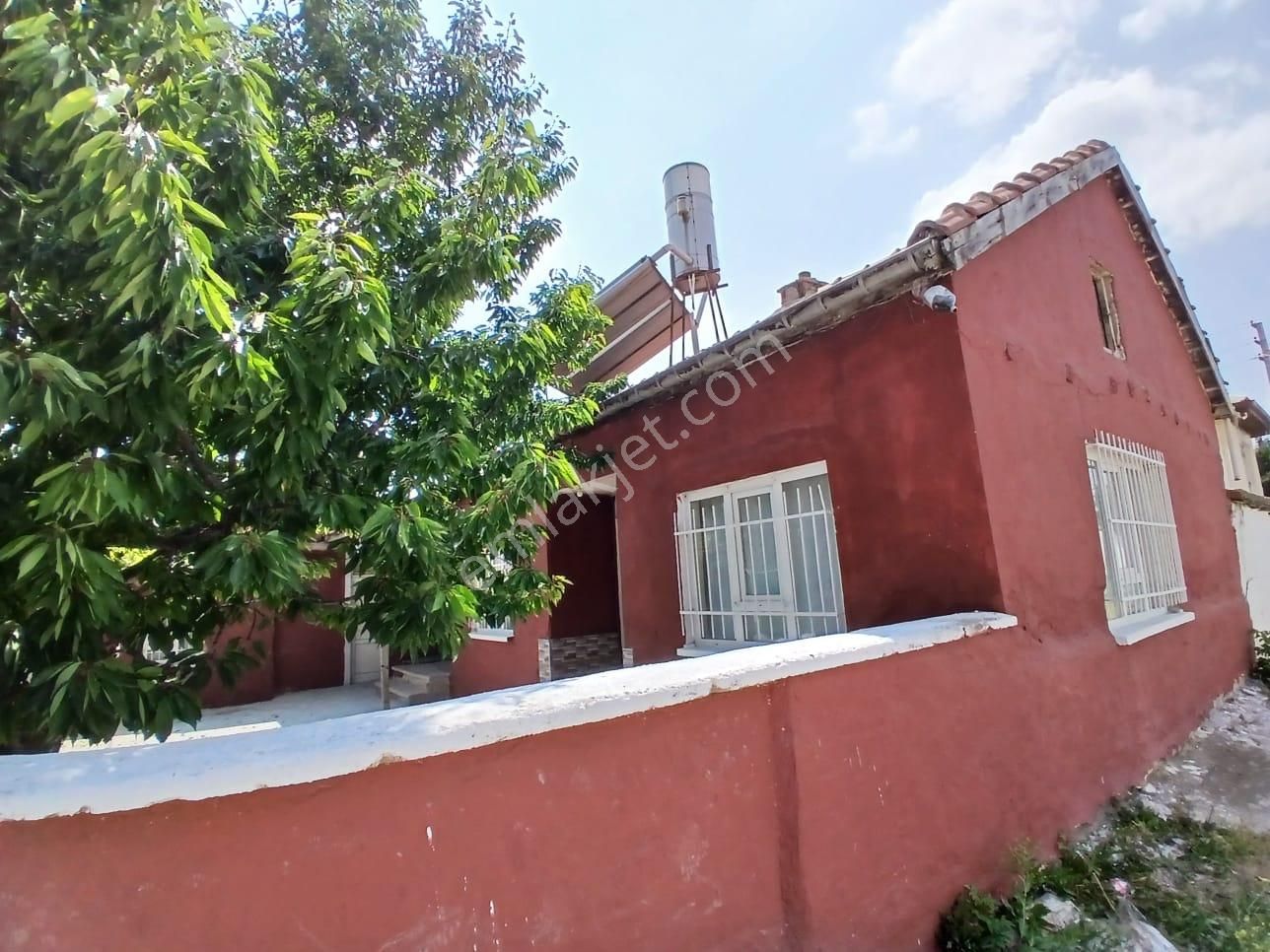 Akçay Emlak'tan Akşehir Yeni Mahalle Sevgi Rehabilitasyon Karşısı Satılık Müstakil Ev - Görsel 3