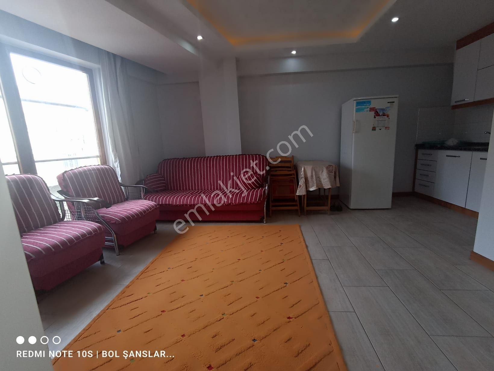 Pelitlibağ Mevkisinde Balkonlu 1+1 Kiralık Apart - Görsel 2